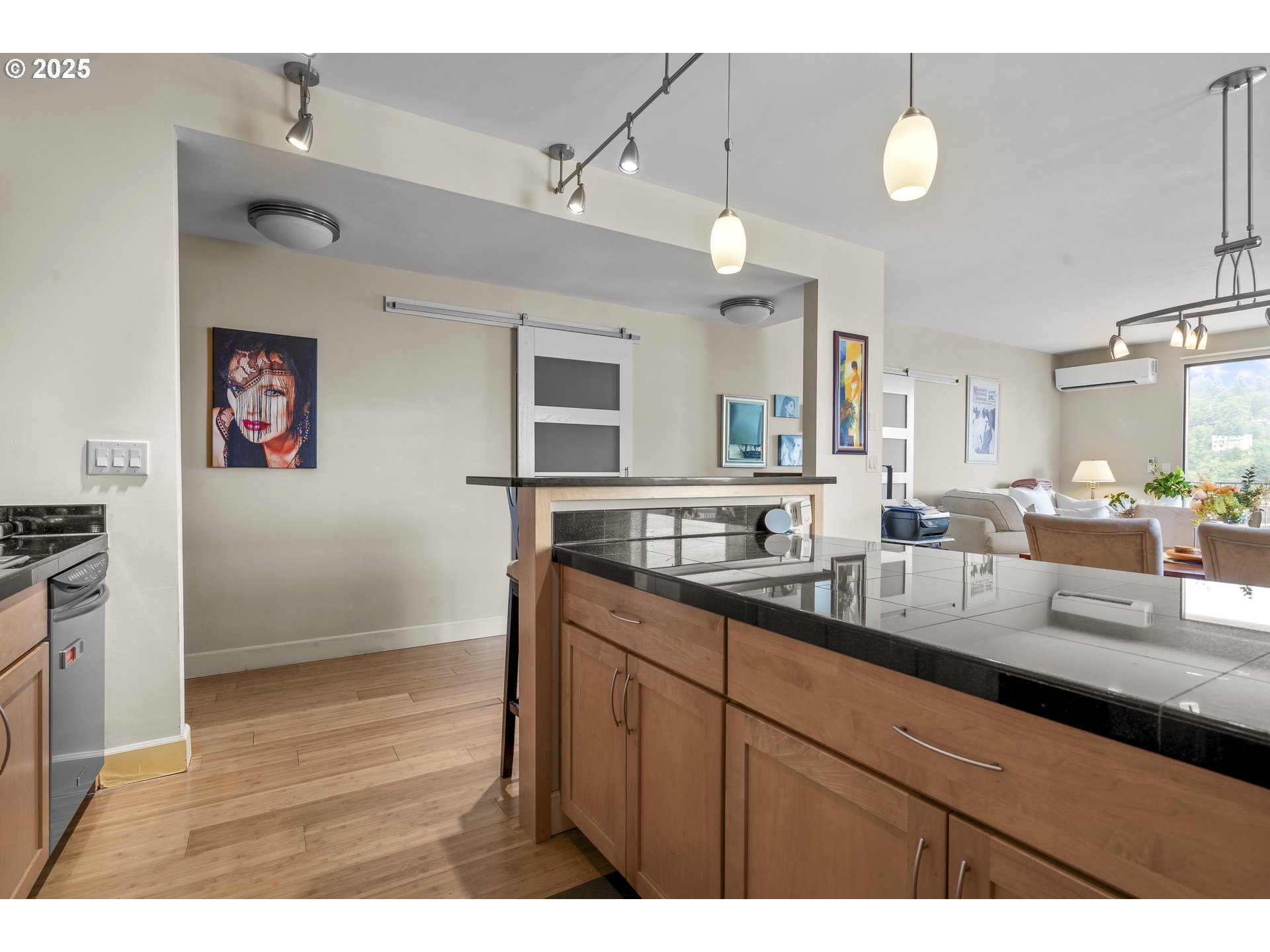 Photo #13: 186548806 Listing: Photo #13