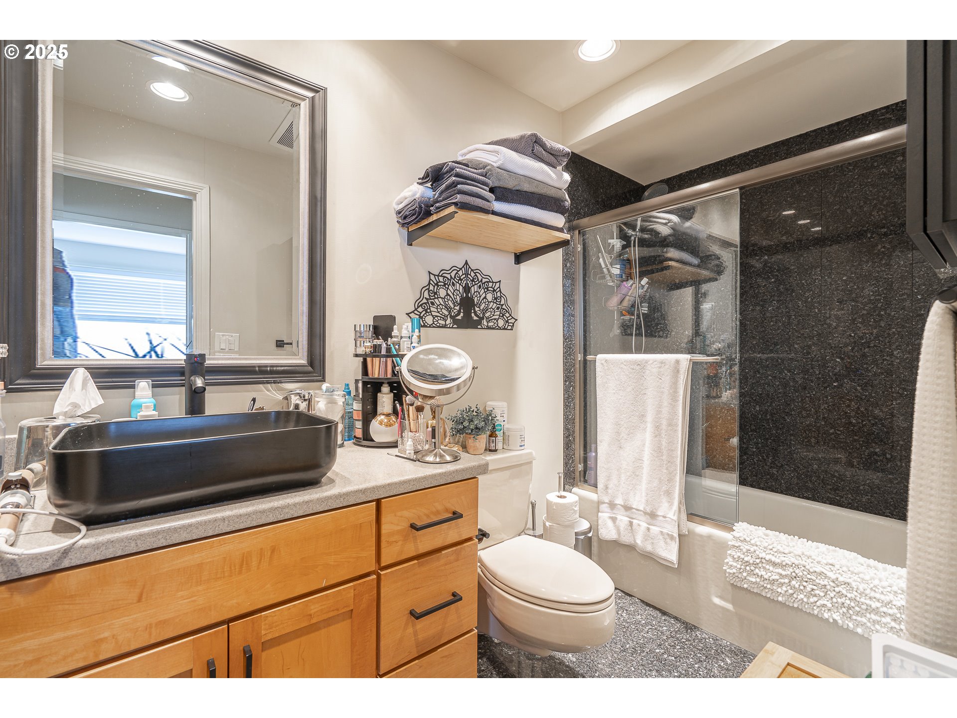 Photo #17: 186548806 Listing: Photo #17