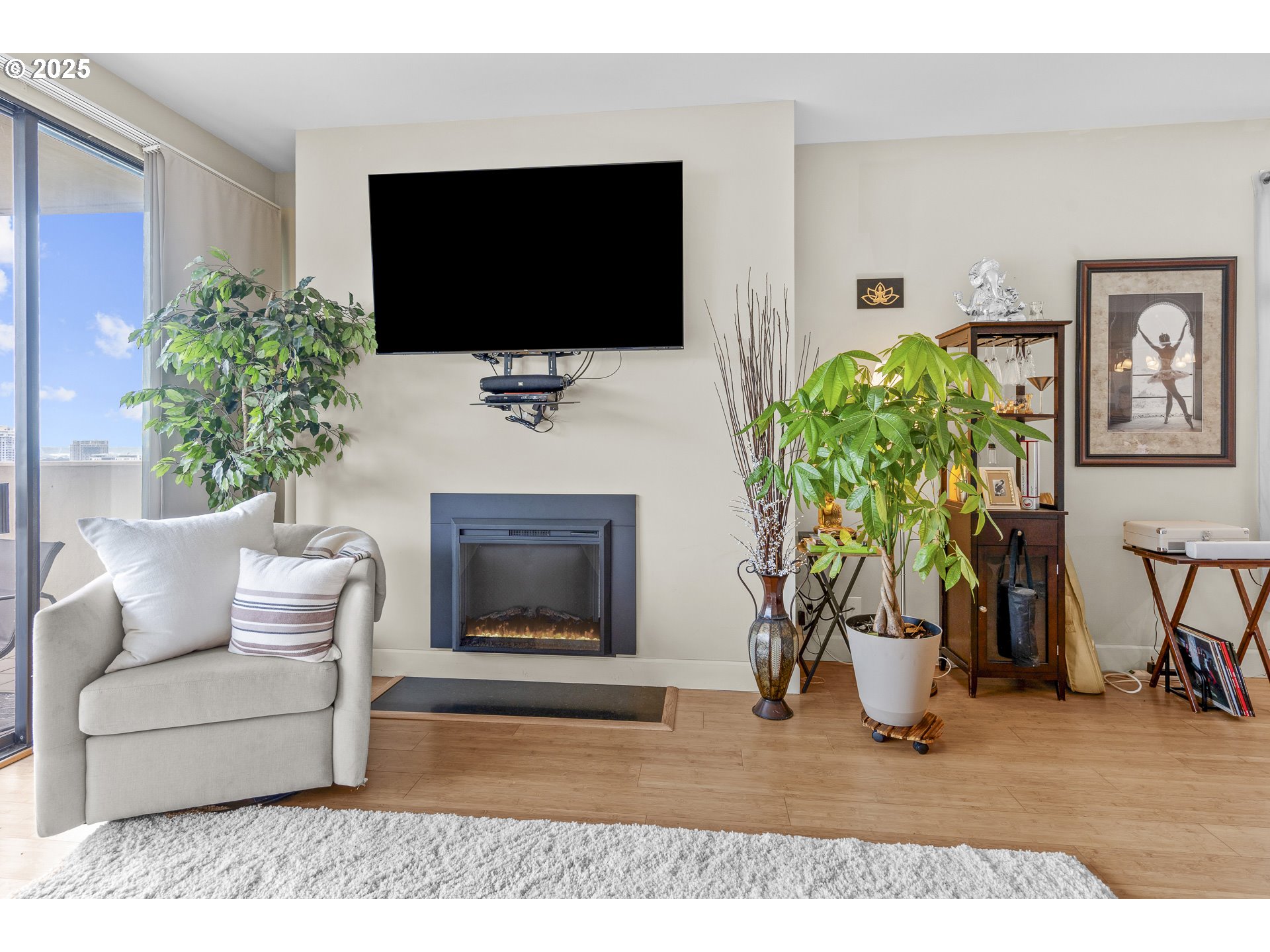 Photo #8: 186548806 Listing: Photo #8