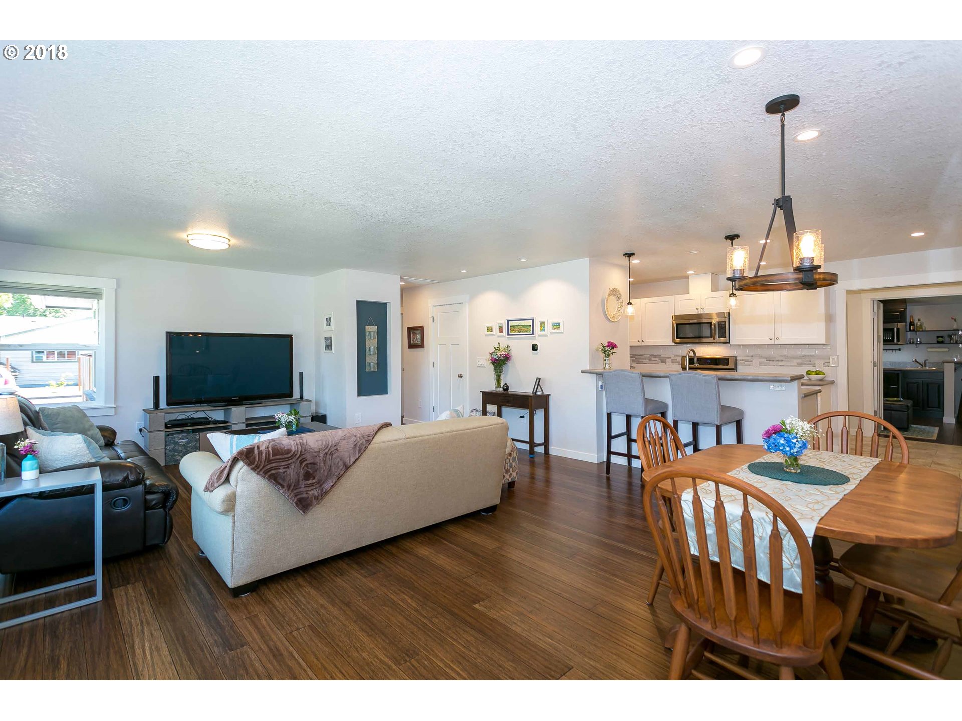 Living Room/Dining Room