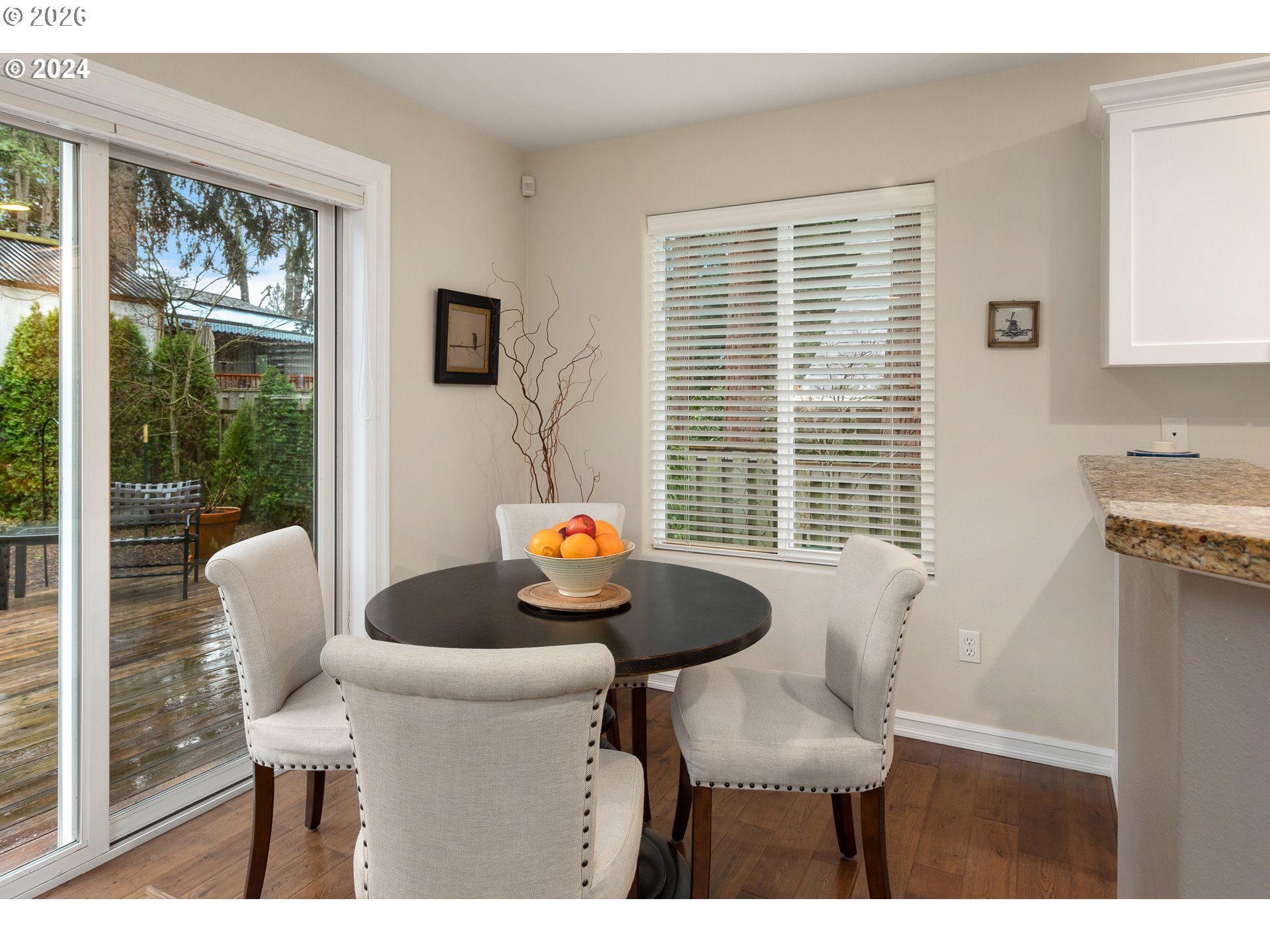 Photo #8: 186791240 Listing: Photo #8