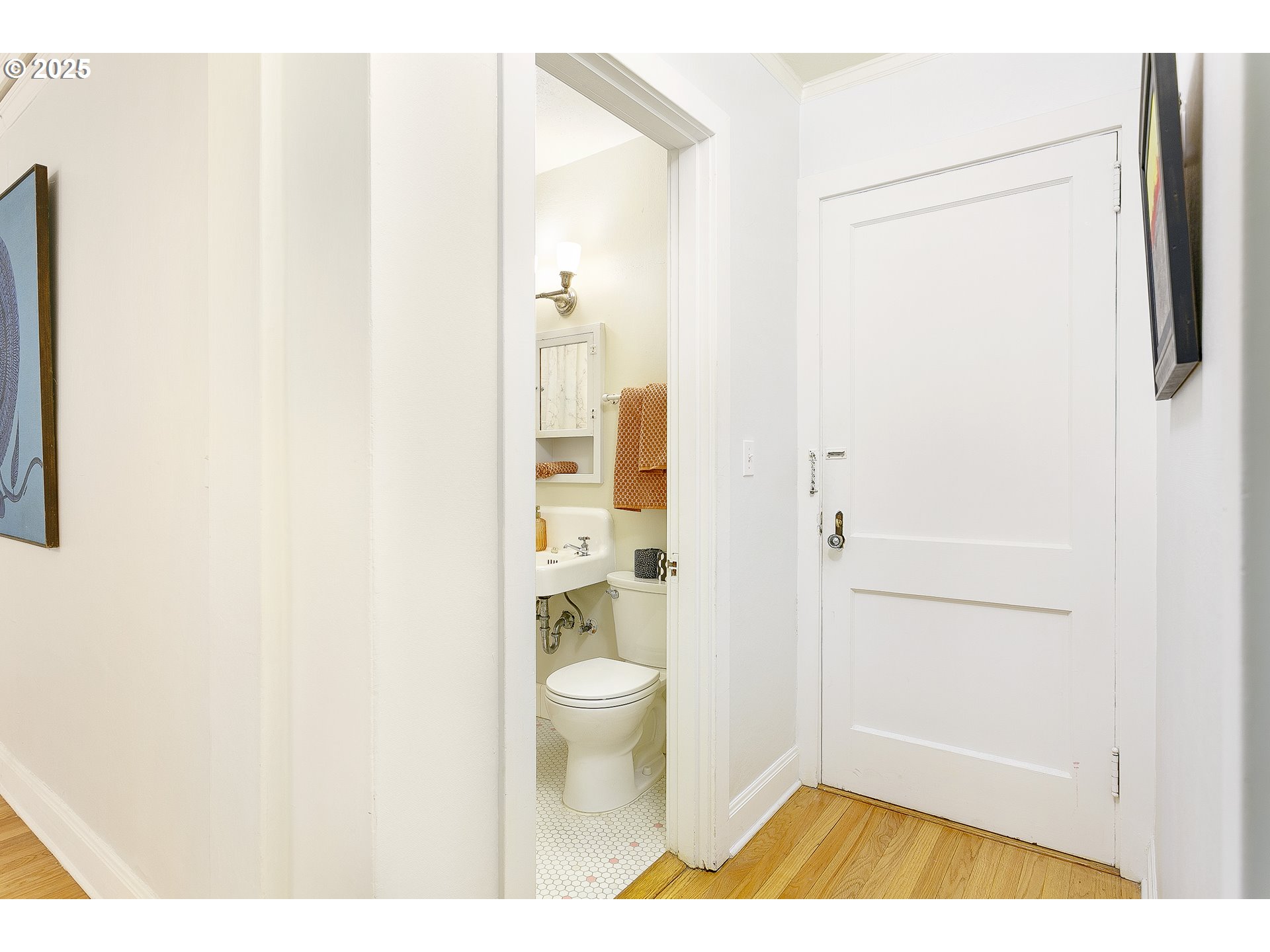 Photo #7: 187266661 Listing: Photo #7