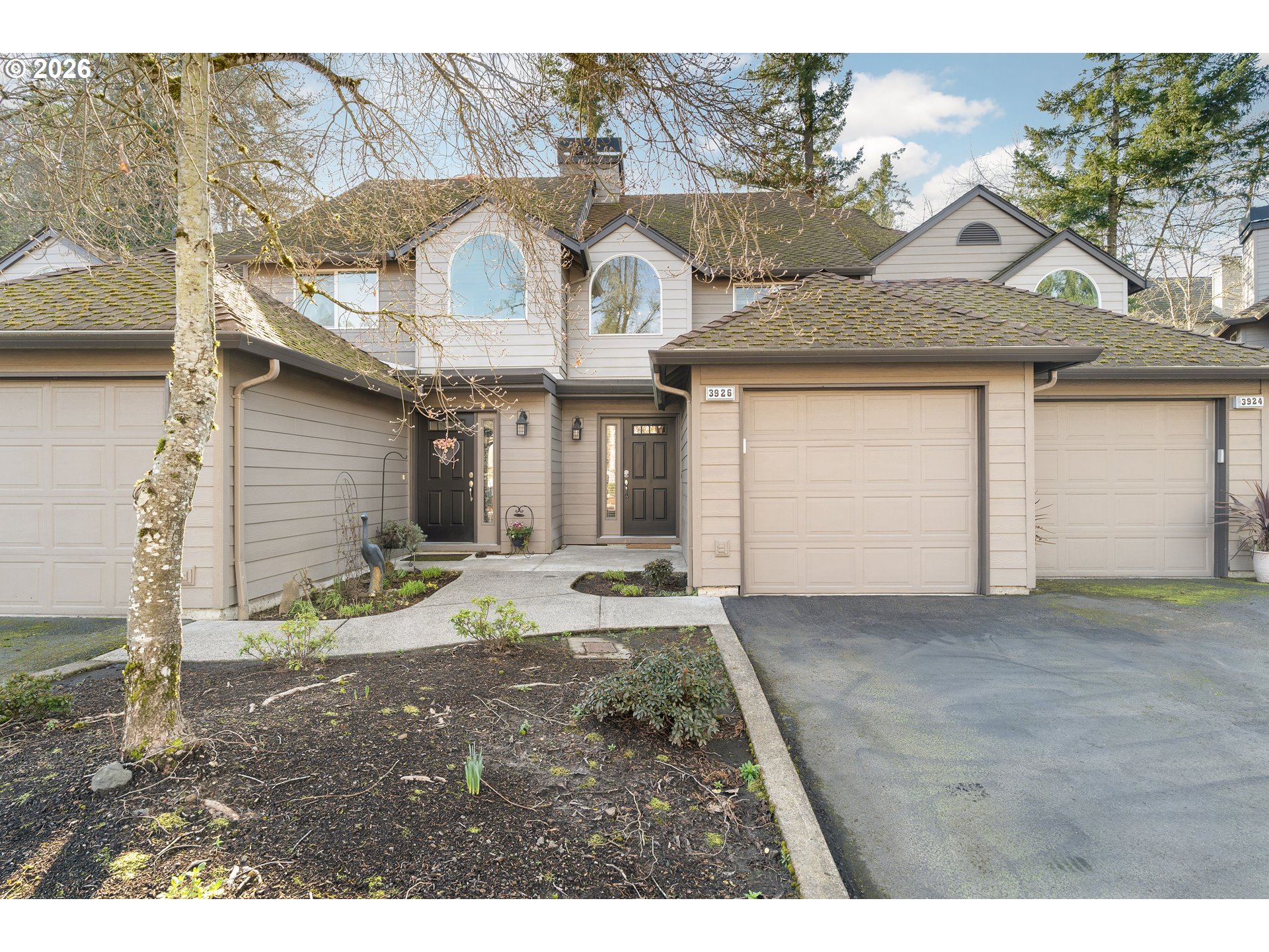 3926 CARMAN DR, Lake Oswego, OR, 97035