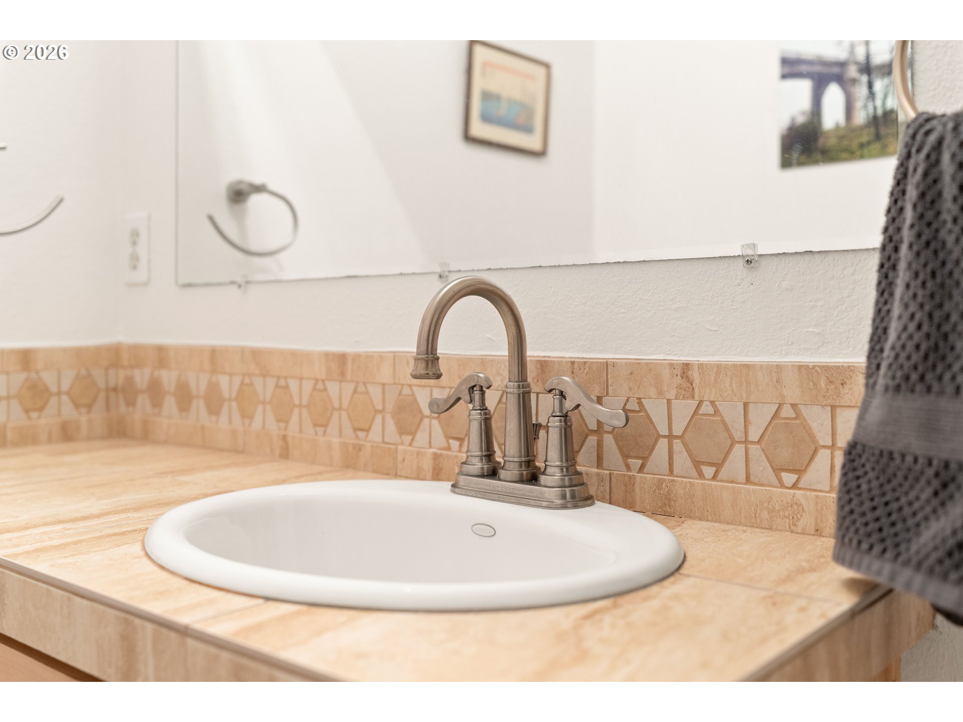 3926 CARMAN DR, Lake Oswego, OR, 97035