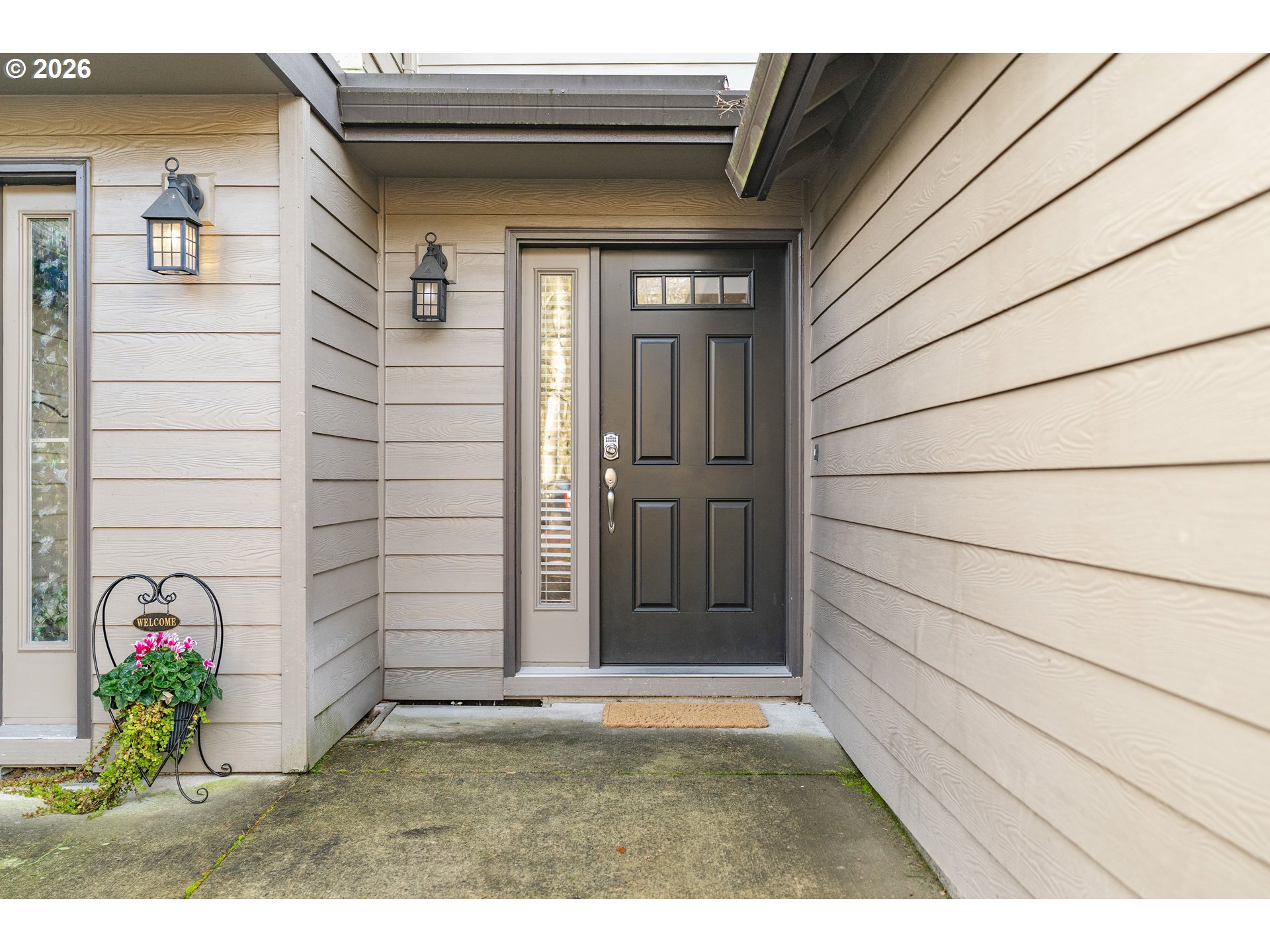 Photo #2: 187275730 Listing: Photo #2