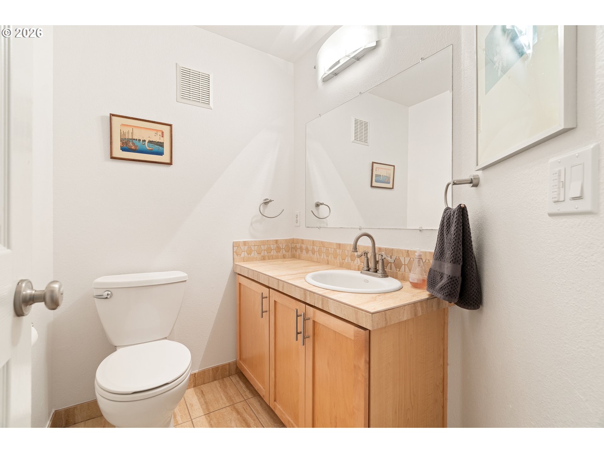 3926 CARMAN DR, Lake Oswego, OR, 97035