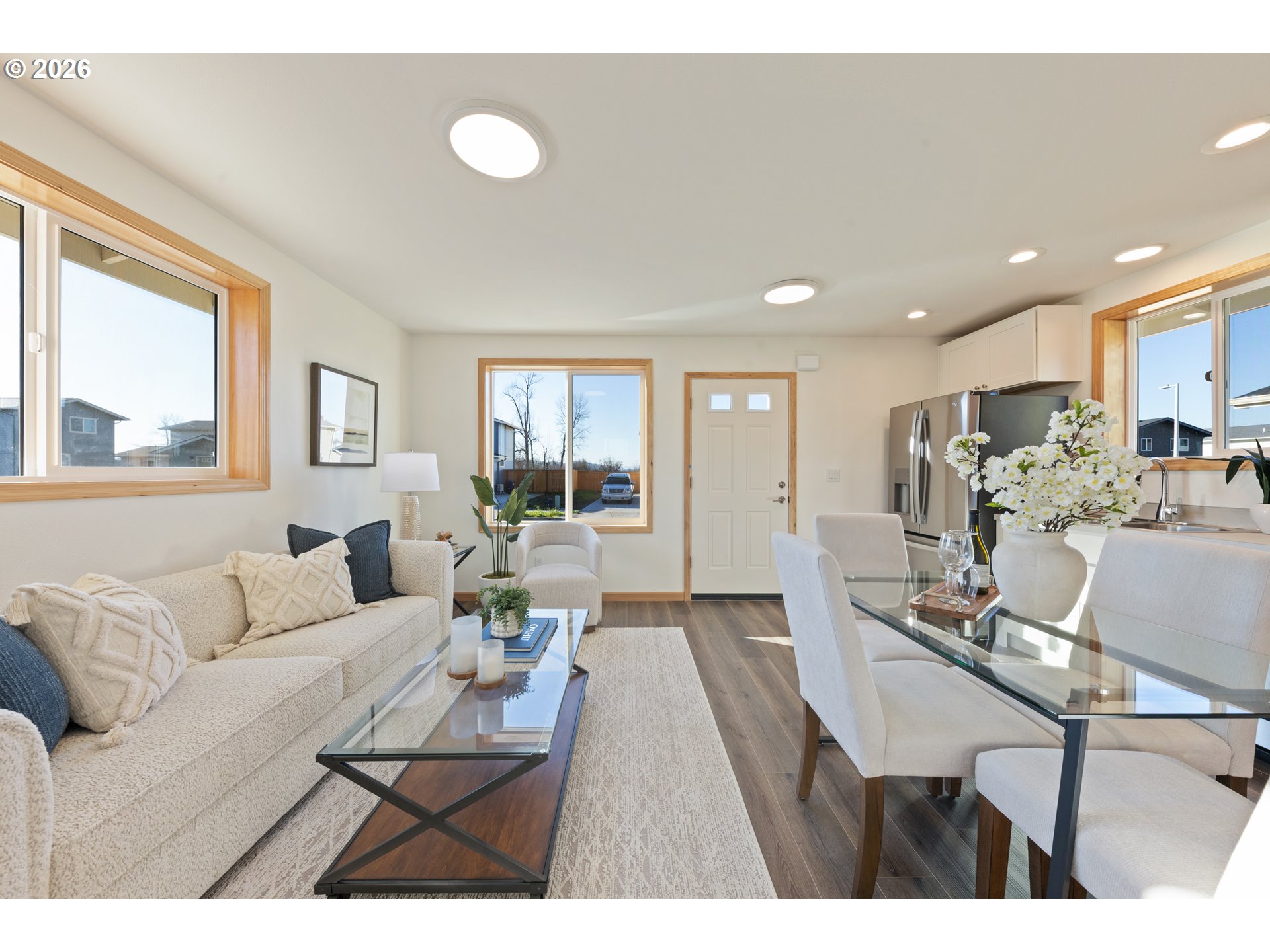 735 ST CHARLES ST, Eugene, OR, 97402