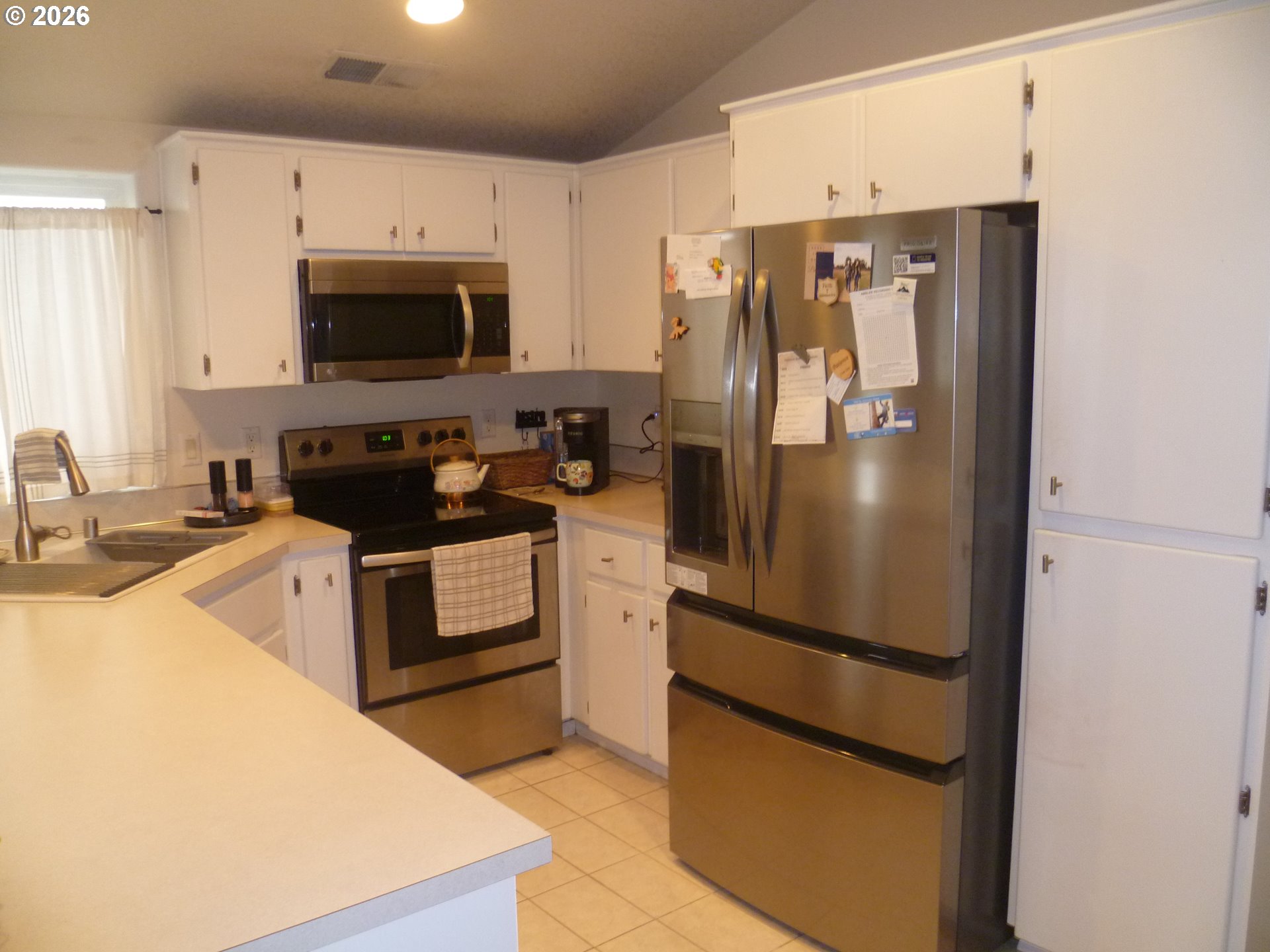 Photo #3: 187436372 Listing: Photo #3