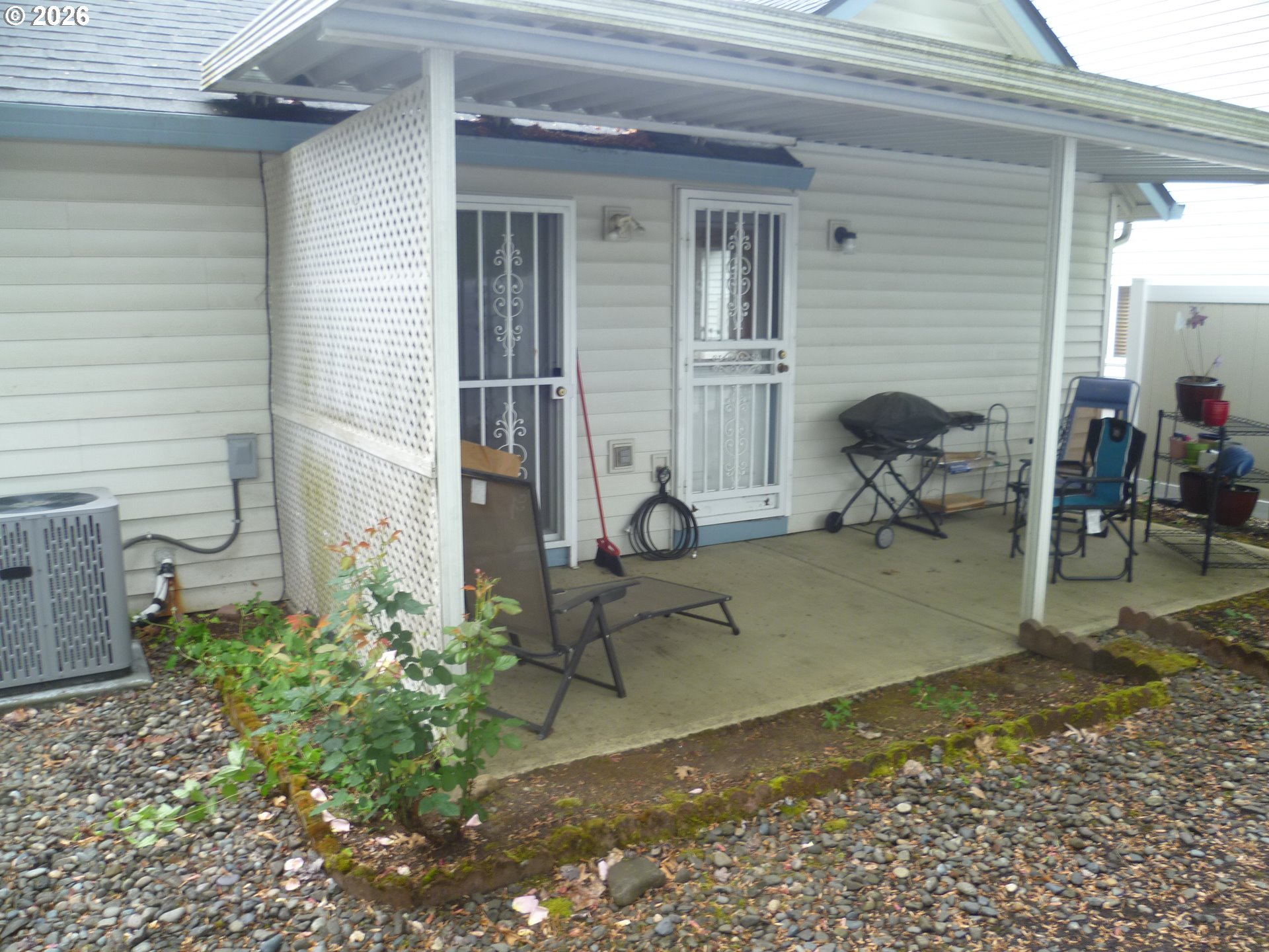 Photo #5: 187436372 Listing: Photo #5