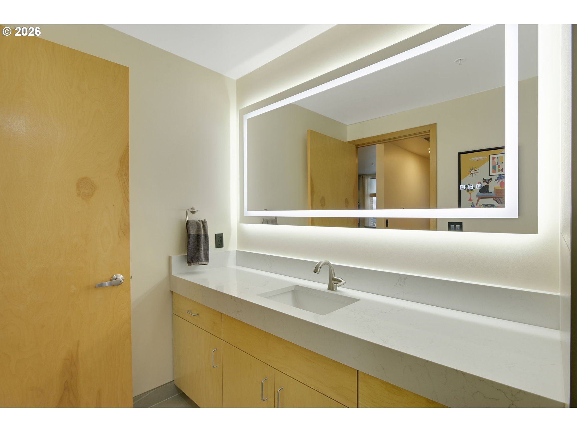 Photo #12: 187632318 Listing: Photo #12