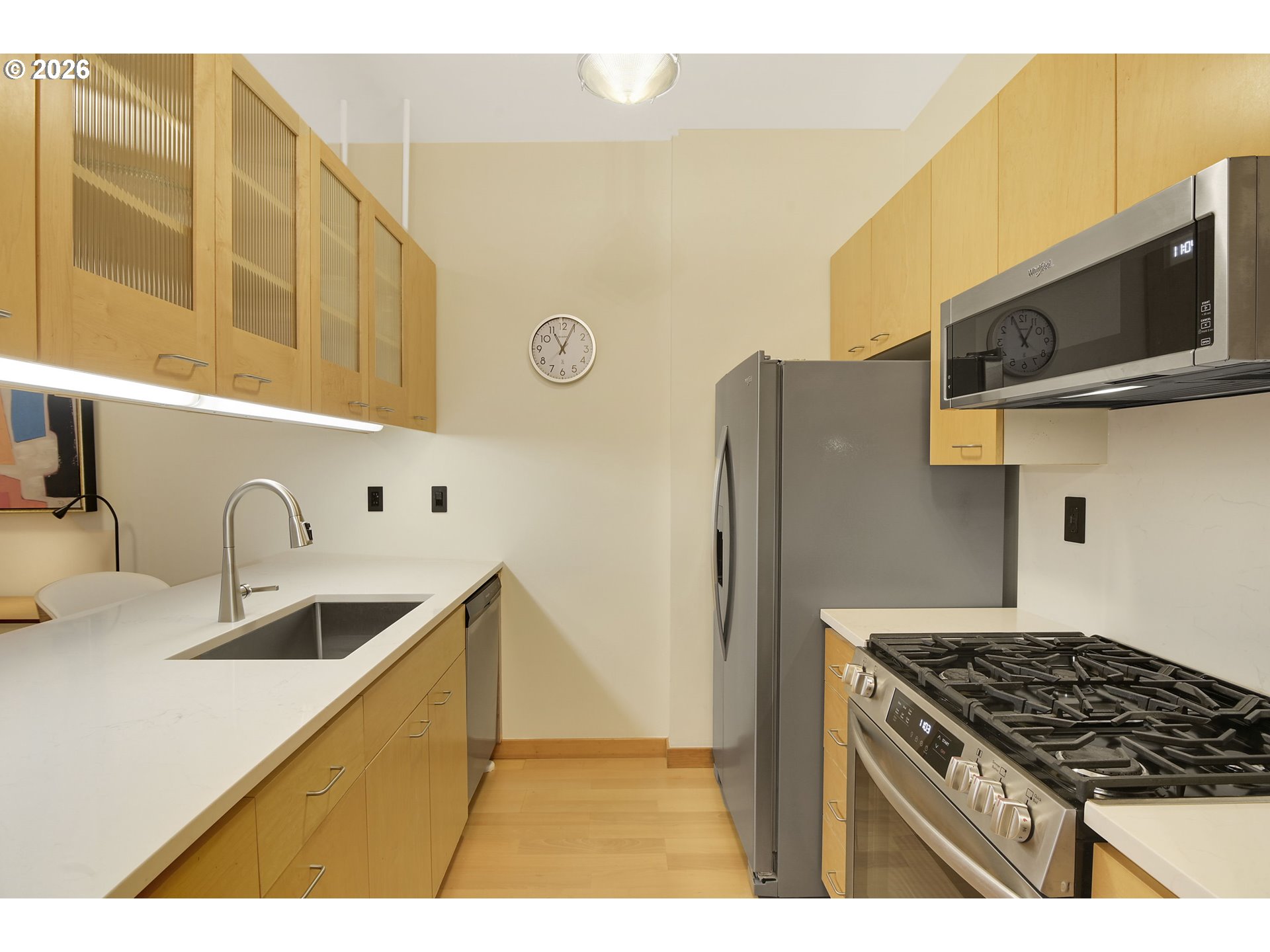 Photo #6: 187632318 Listing: Photo #6