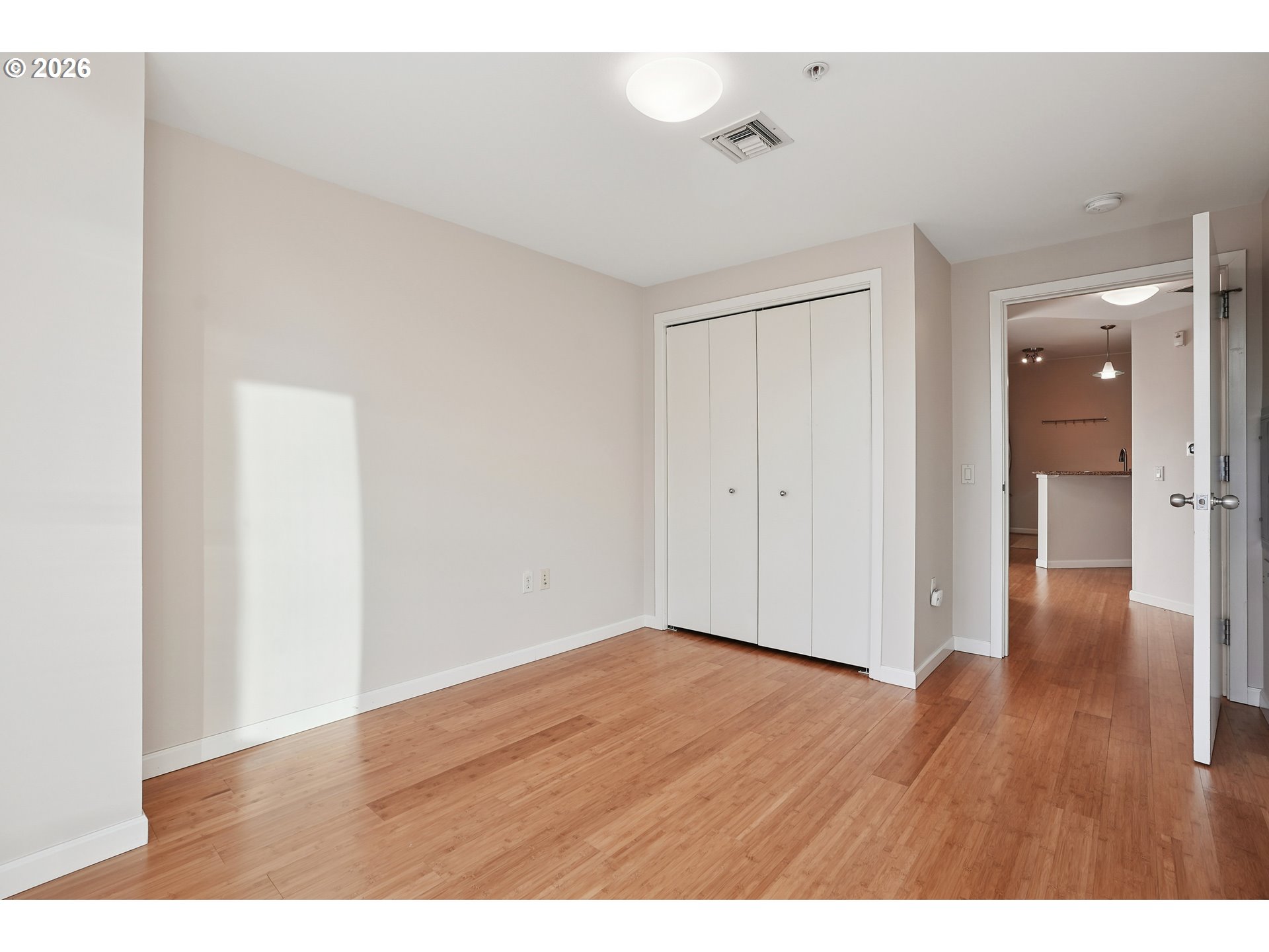 Photo #33: 187856904 Listing: Photo #33