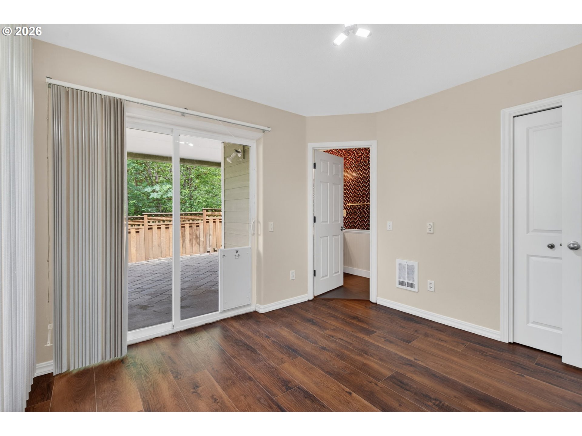 Photo #26: 188109539 Listing: Photo #26