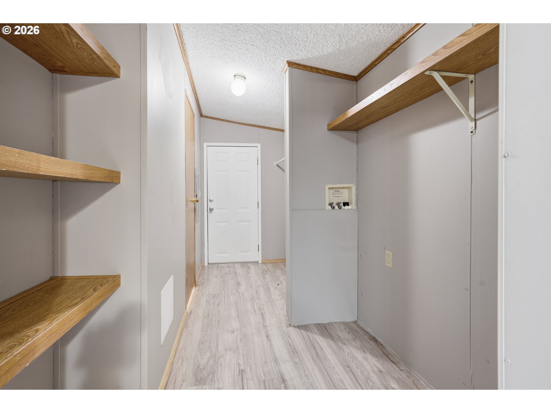 301 E COLUMBIA DR UNIT 7, Newberg, OR, 97132
