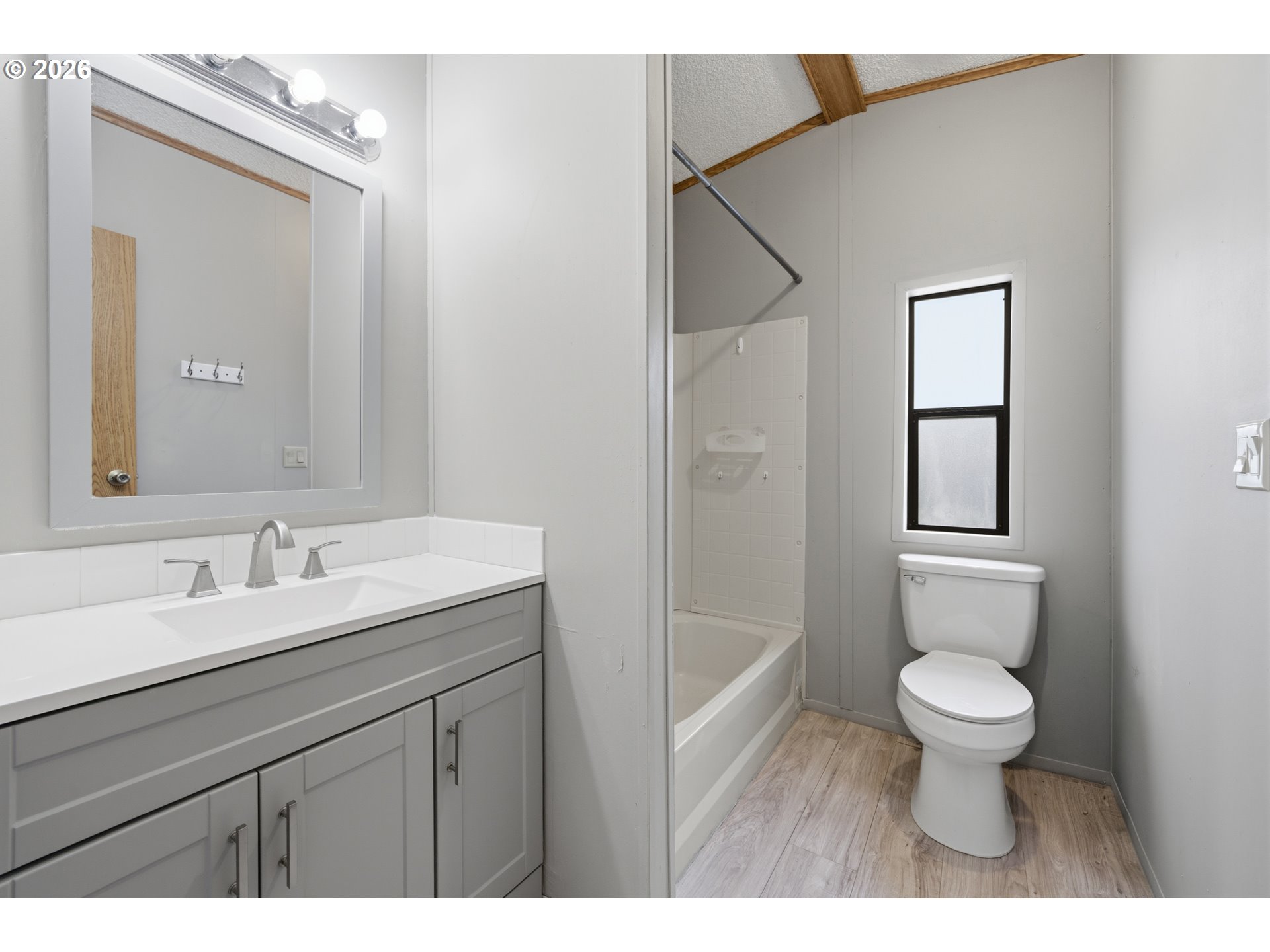 301 E COLUMBIA DR UNIT 7, Newberg, OR, 97132