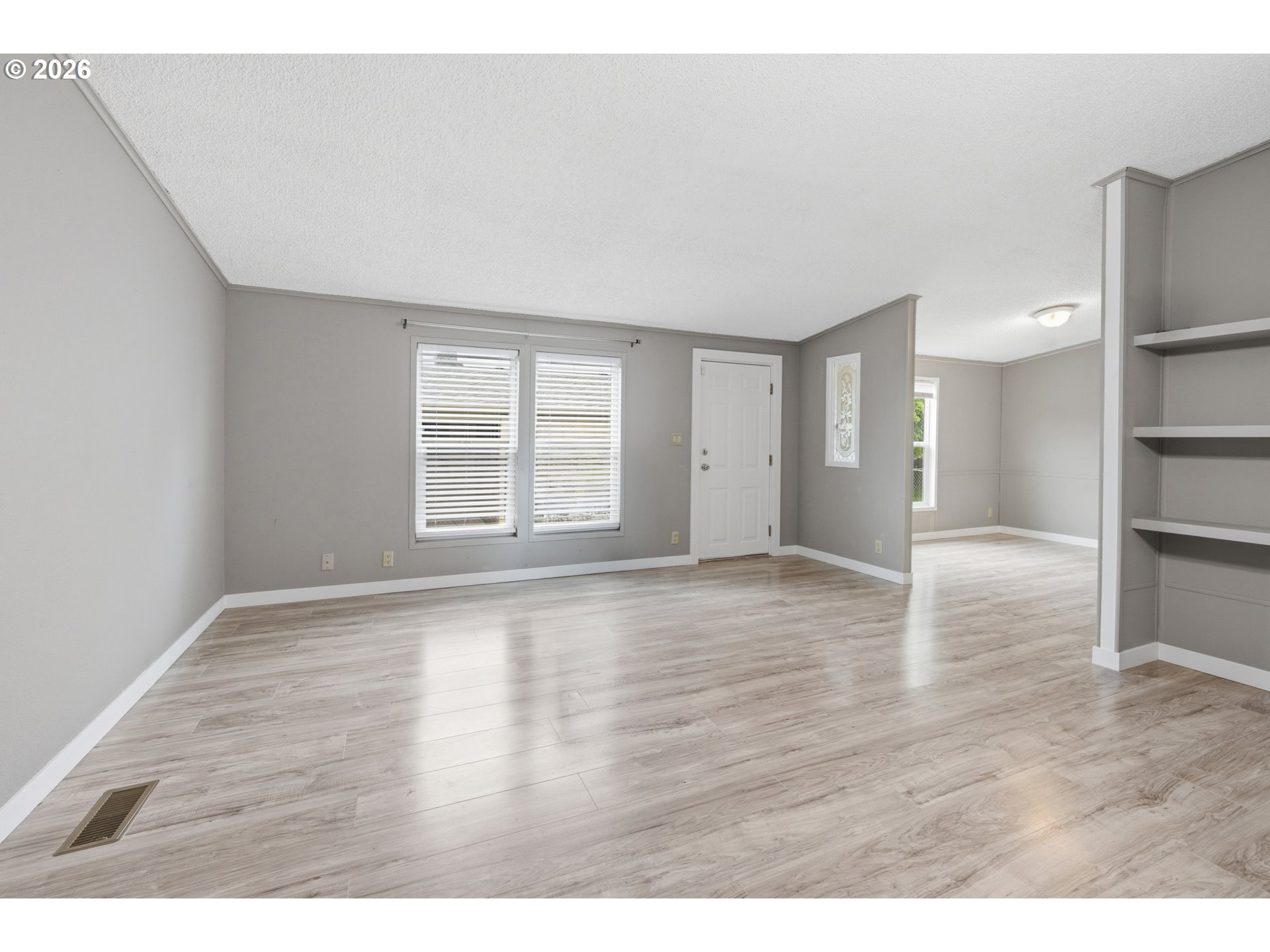 301 E COLUMBIA DR UNIT 7, Newberg, OR, 97132