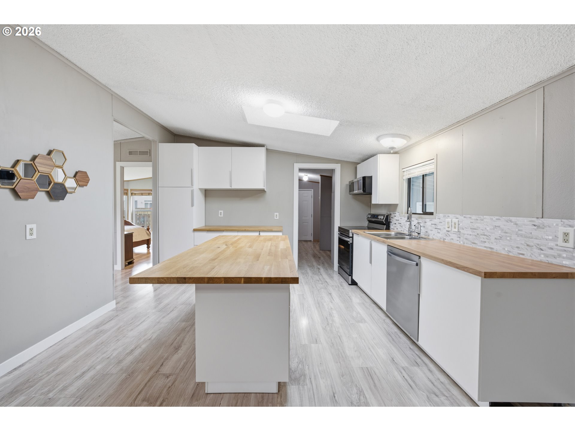 301 E COLUMBIA DR UNIT 7, Newberg, OR, 97132