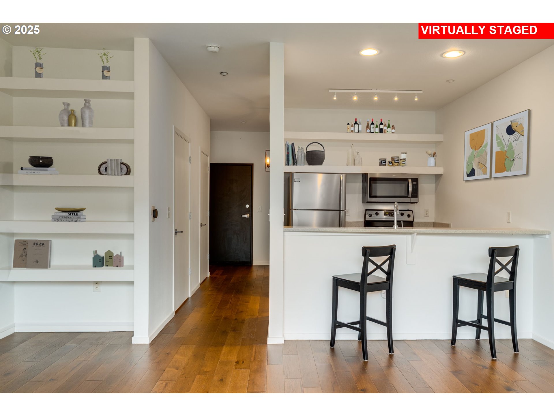 Photo #5: 189962966 Listing: Photo #5