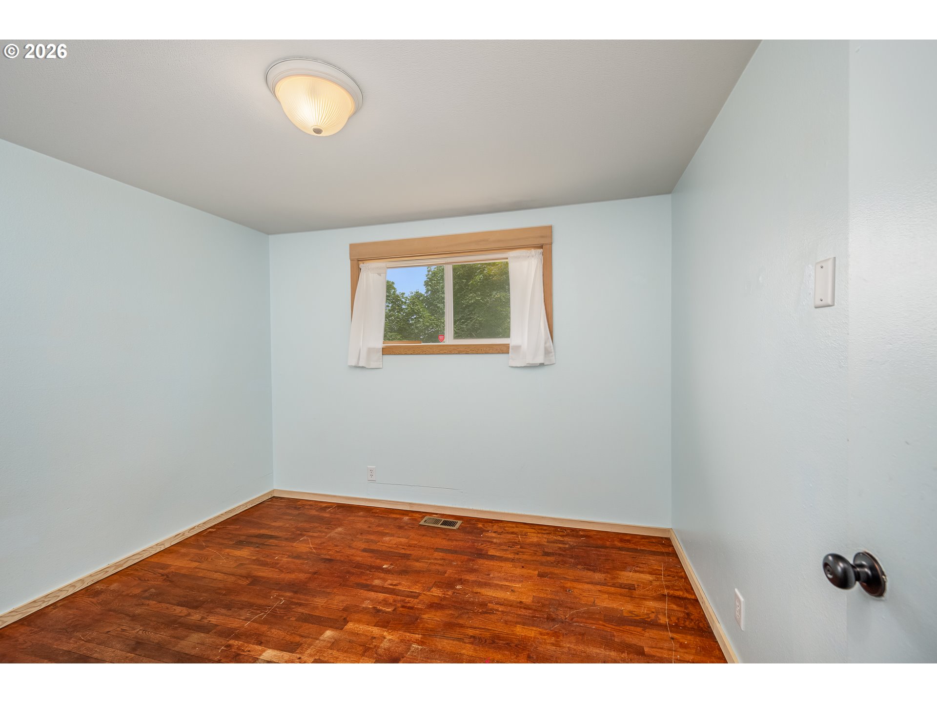 Property photo 9 of 21