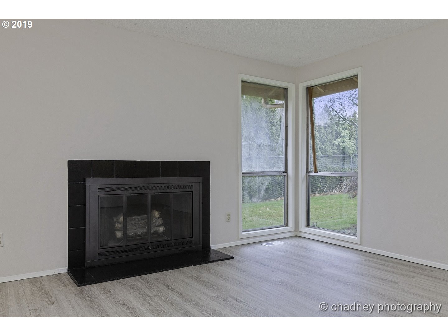 Photo #4: 19021128 Listing 