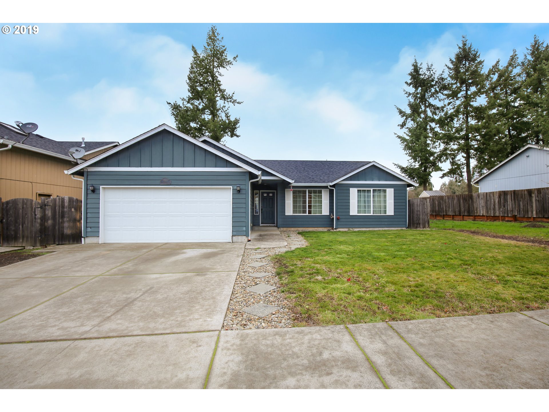 Residential For Sale In Cottage Grove Oregon 19026329