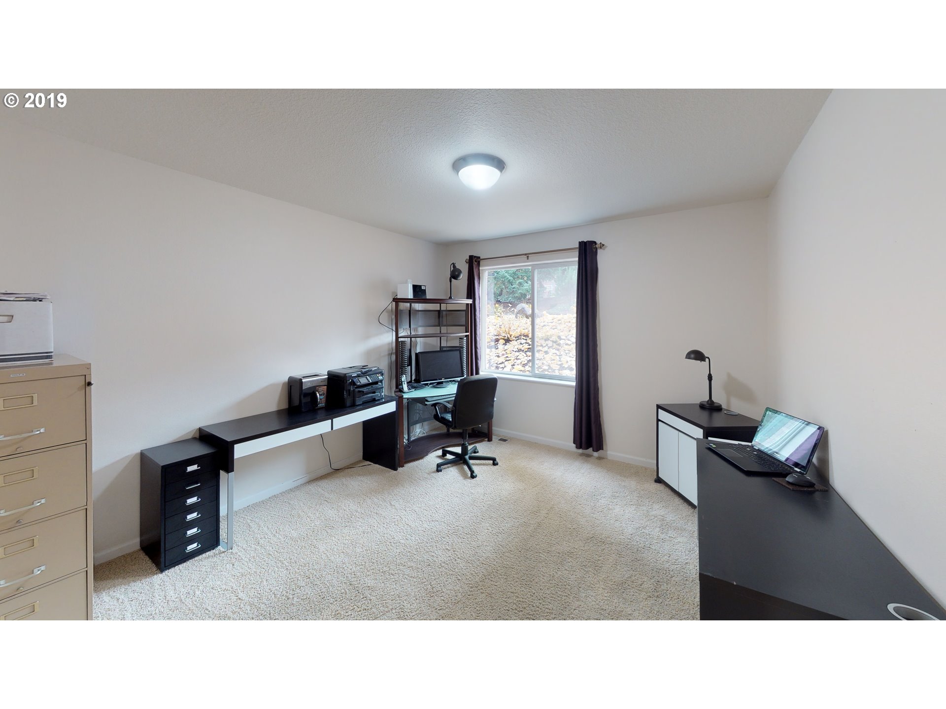 Photo #2: 19042317 Listing 