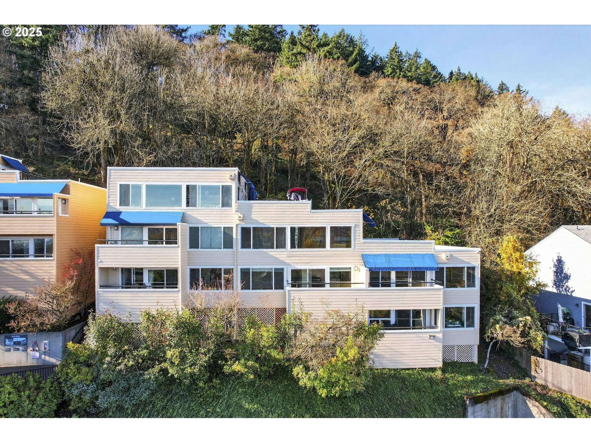 3515 SW BARBUR BLVD Unit R-2, Portland OR 97239