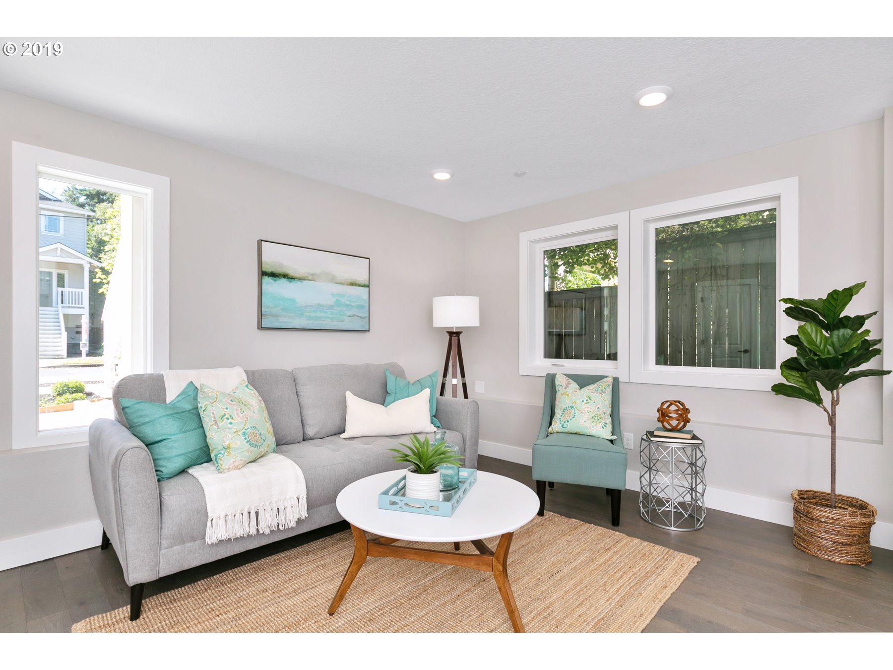 Photo #5: 19103148 Listing 