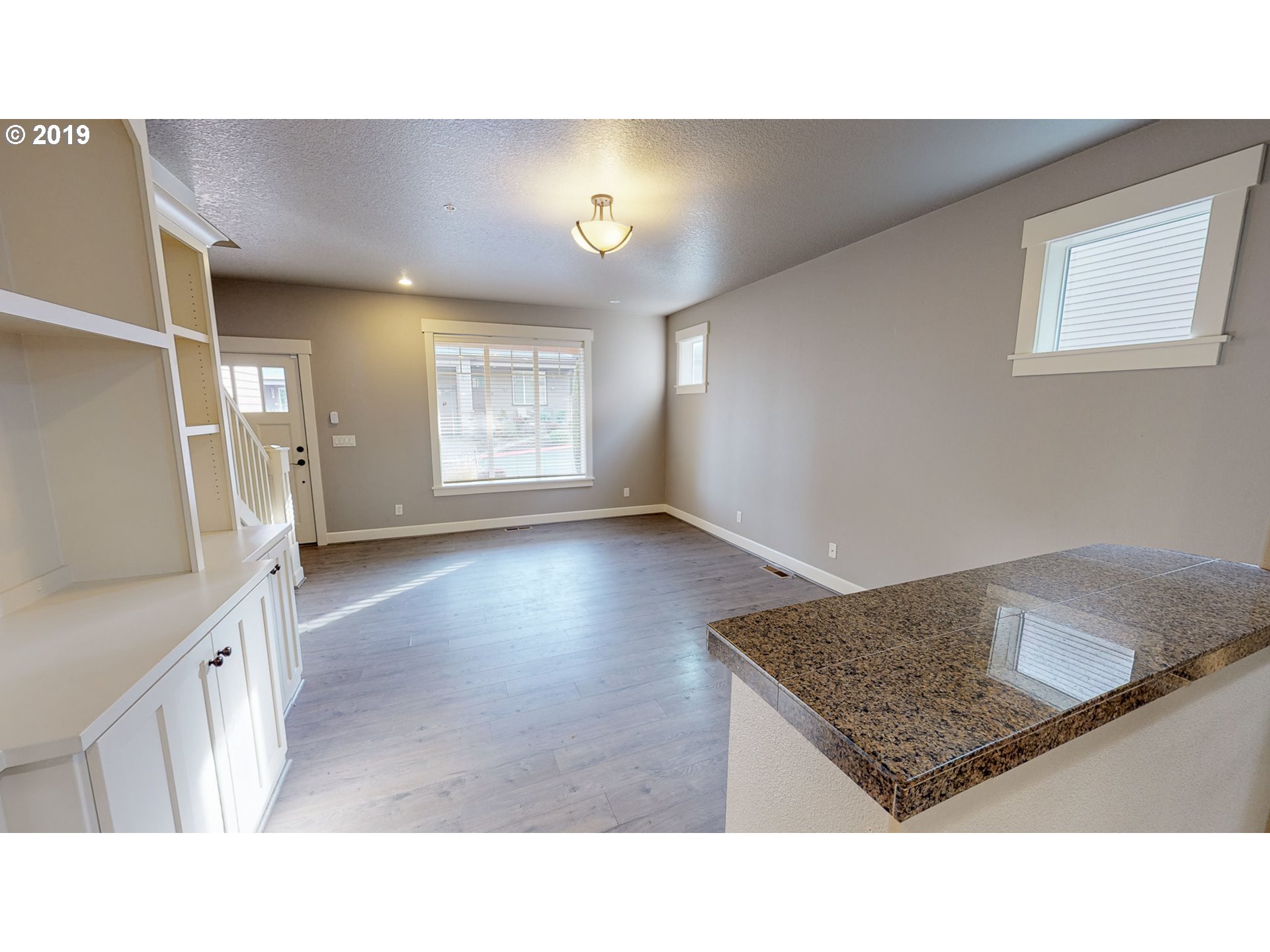 Photo #6: 19111329 Listing 