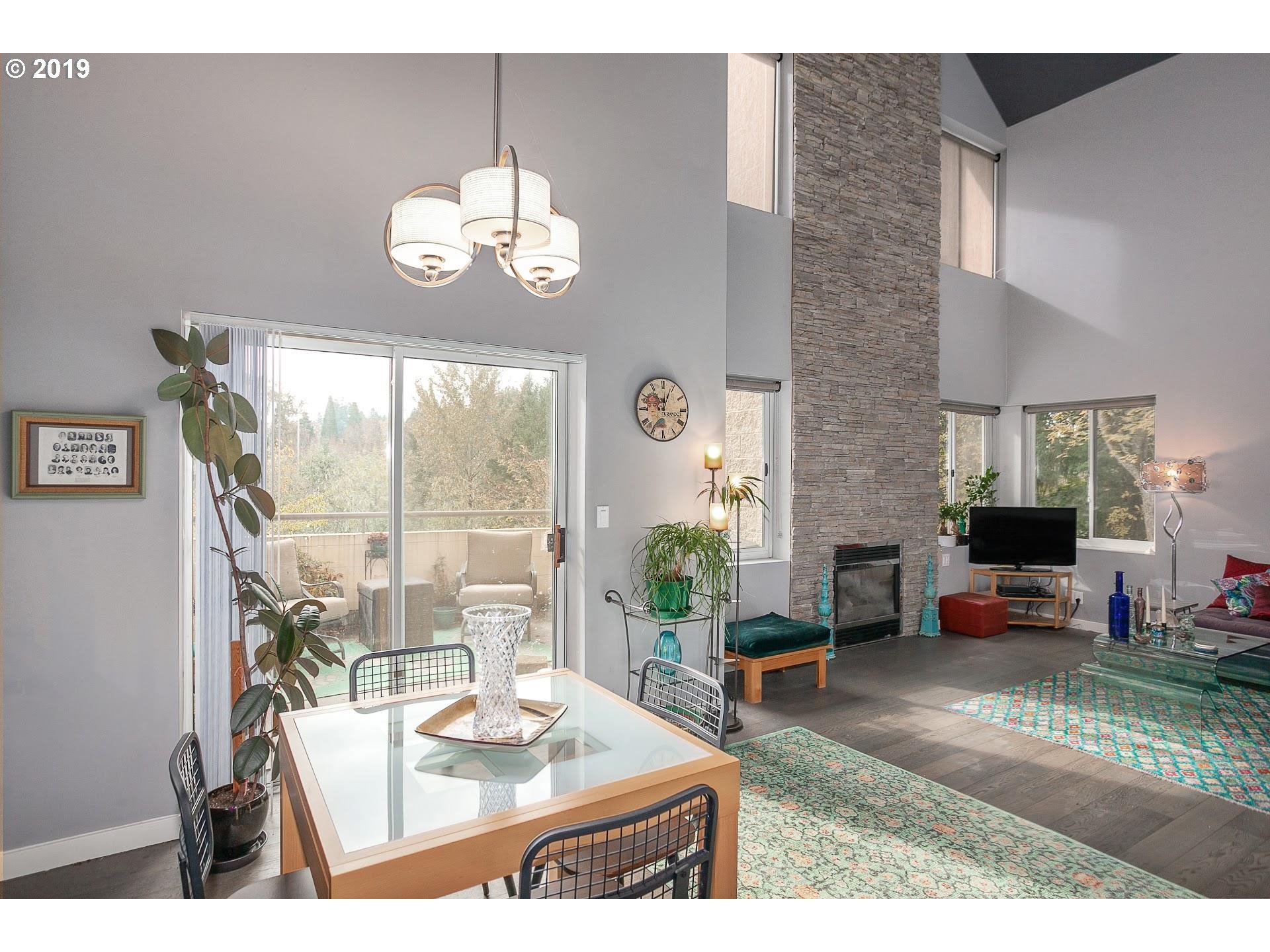 Photo #3: 19121511 Listing 