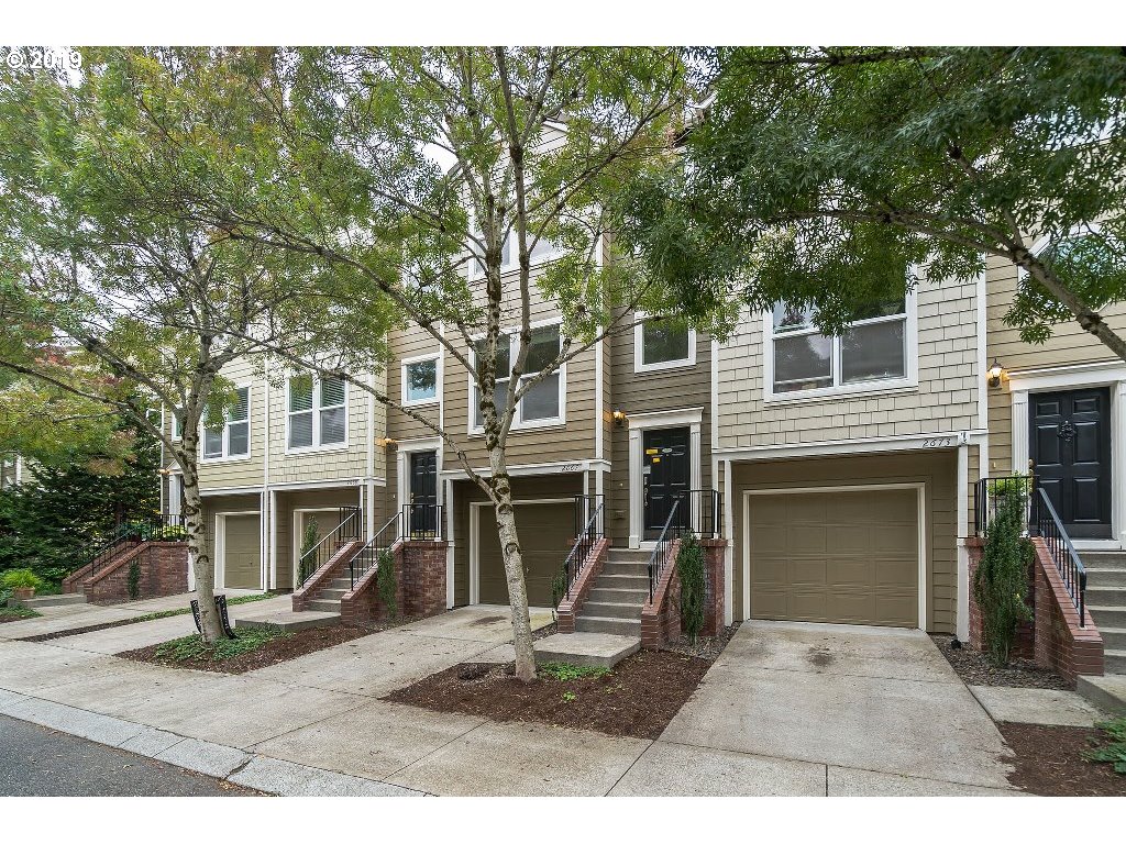 Photo #3: 19130283 Listing 