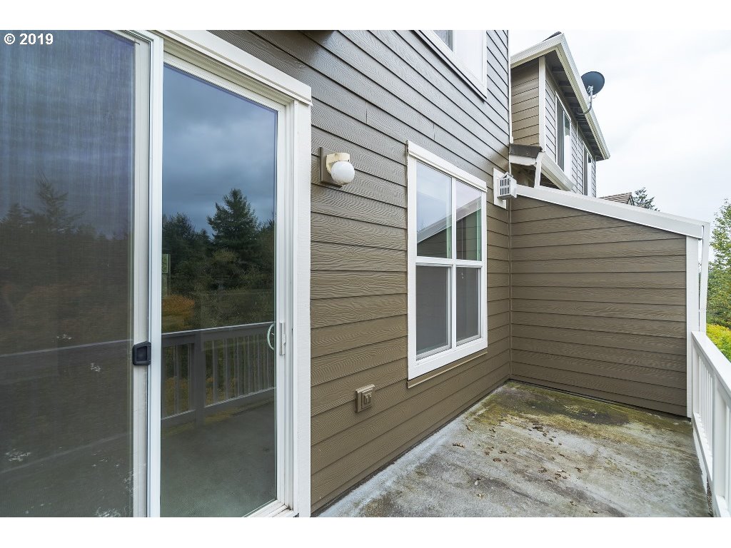 Photo #4: 19130283 Listing 