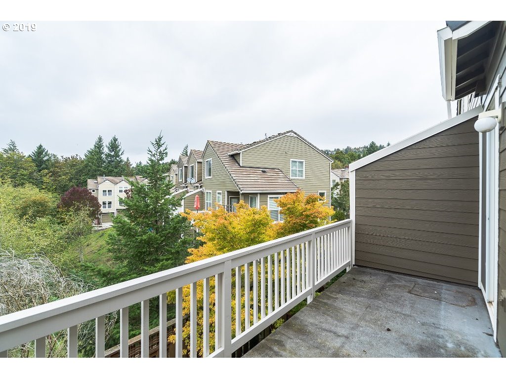 Photo #6: 19130283 Listing 