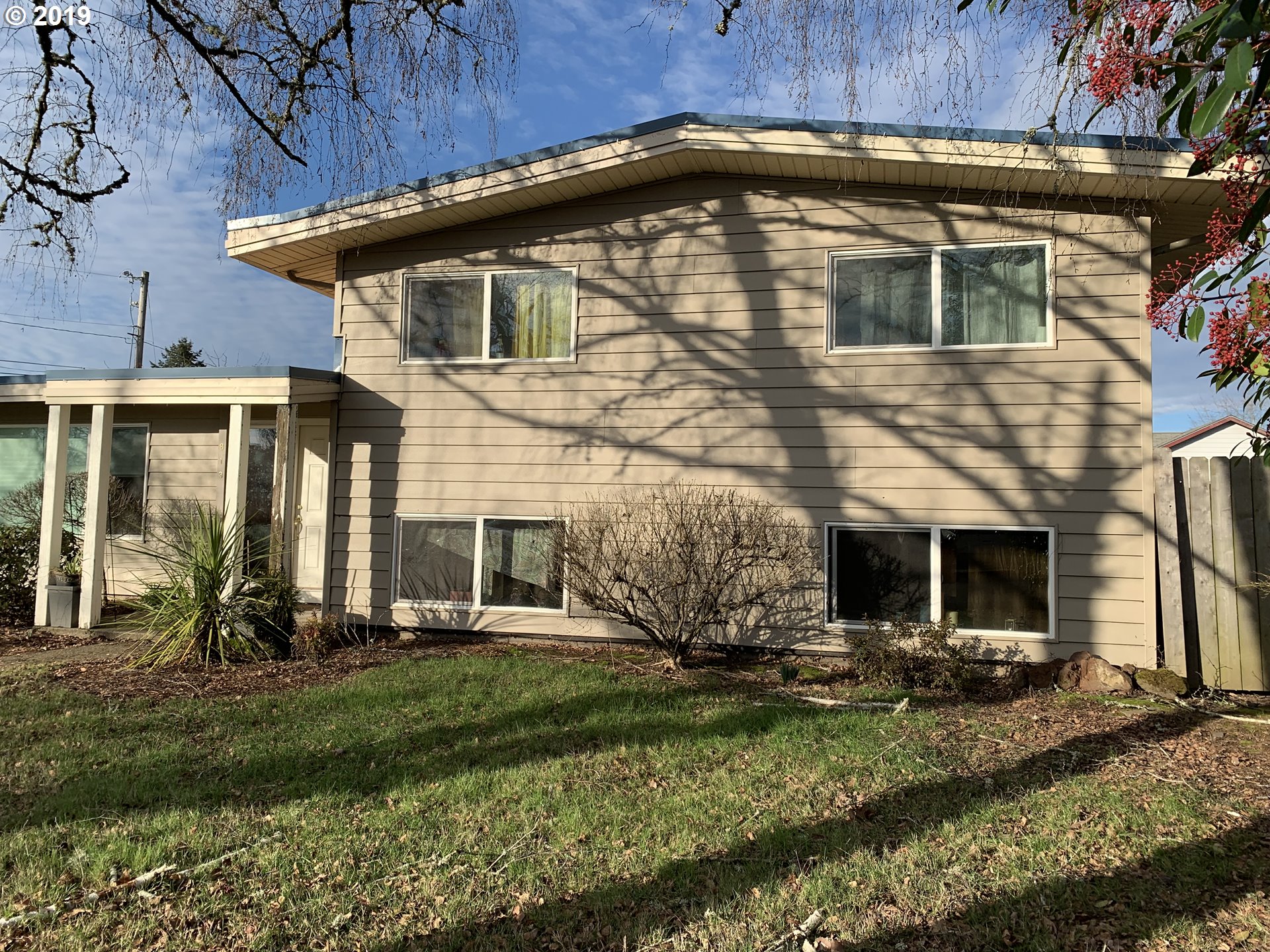 813 Ne 18th St , Mcminnville, OR 97128 Listing 19134475 by Bella Casa