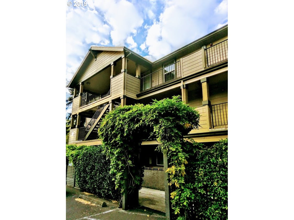 Photo #3: 19143637 Listing 