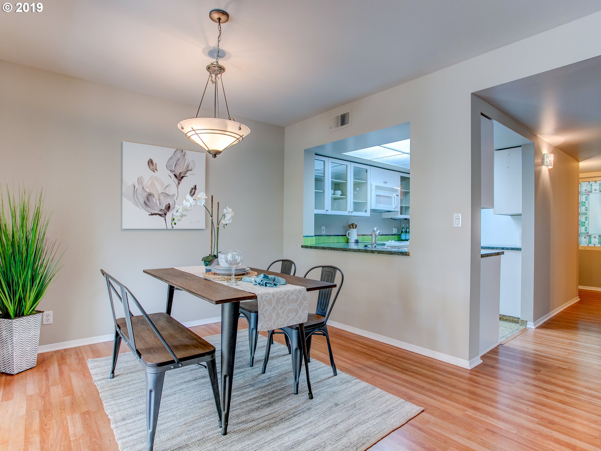 Photo #6: 19155307 Listing 