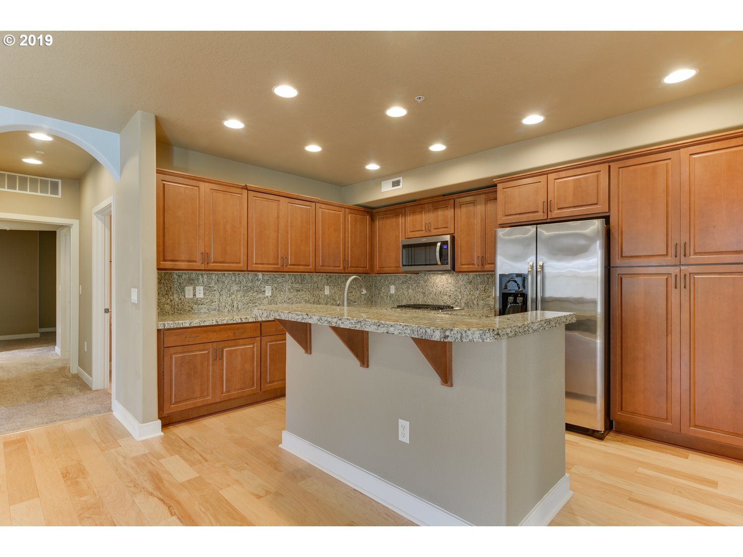 Photo #6: 19172904 Listing 