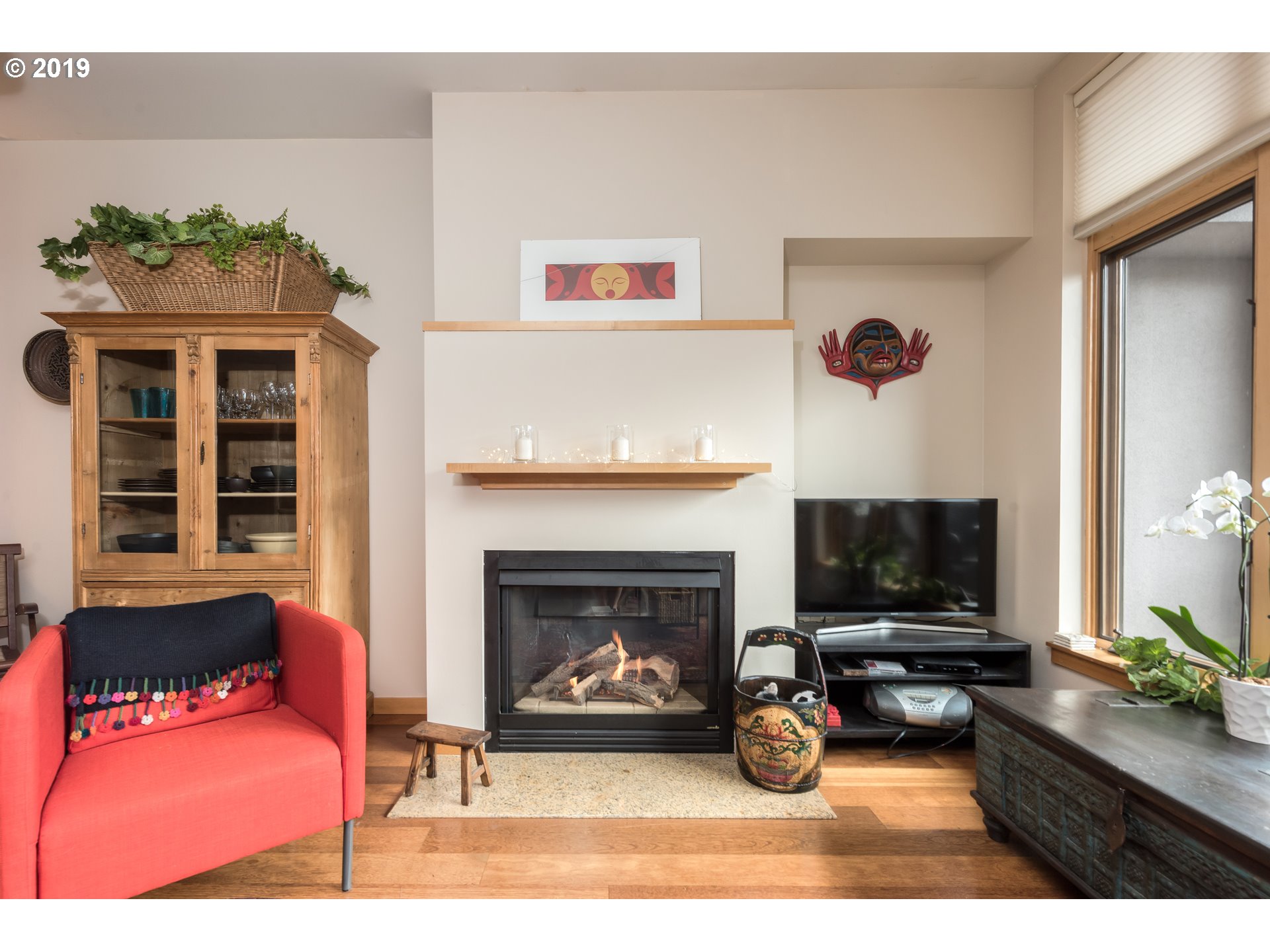 Photo #5: 19181555 Listing 