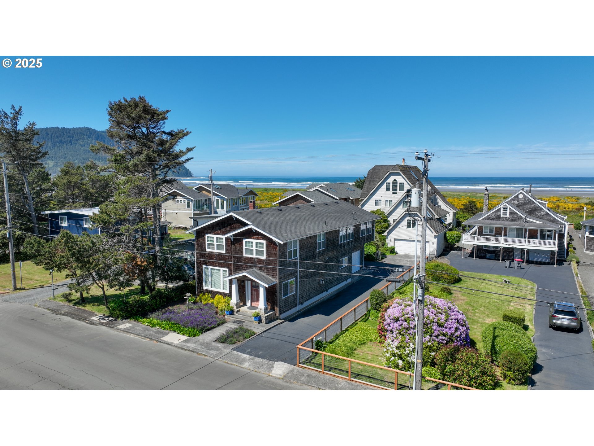 229 S PACIFIC ST, Rockaway Beach, OR, 97136