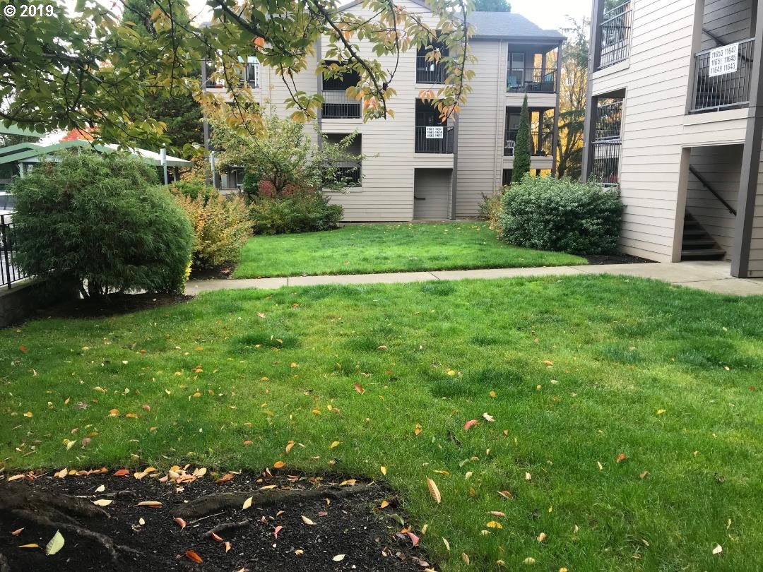 Photo #3: 19192604 Listing 