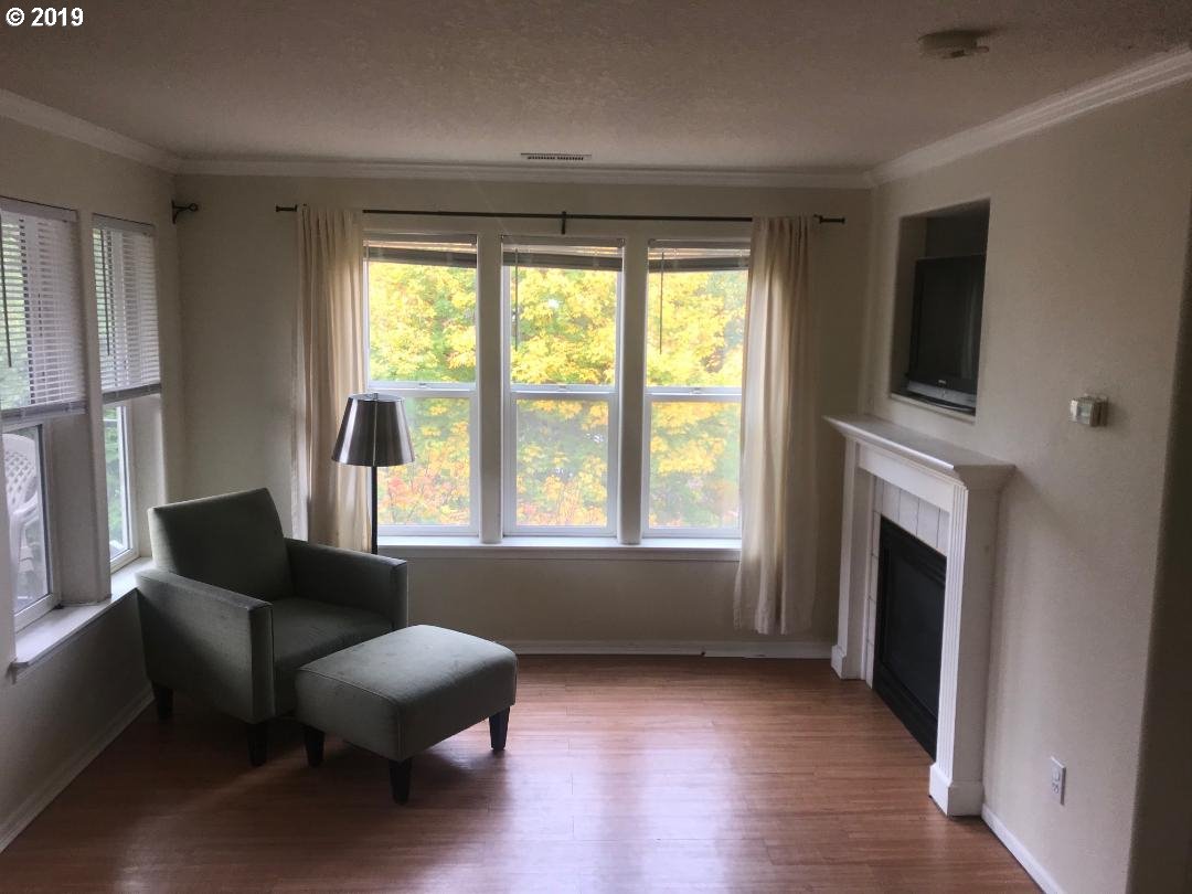 Photo #6: 19192604 Listing 