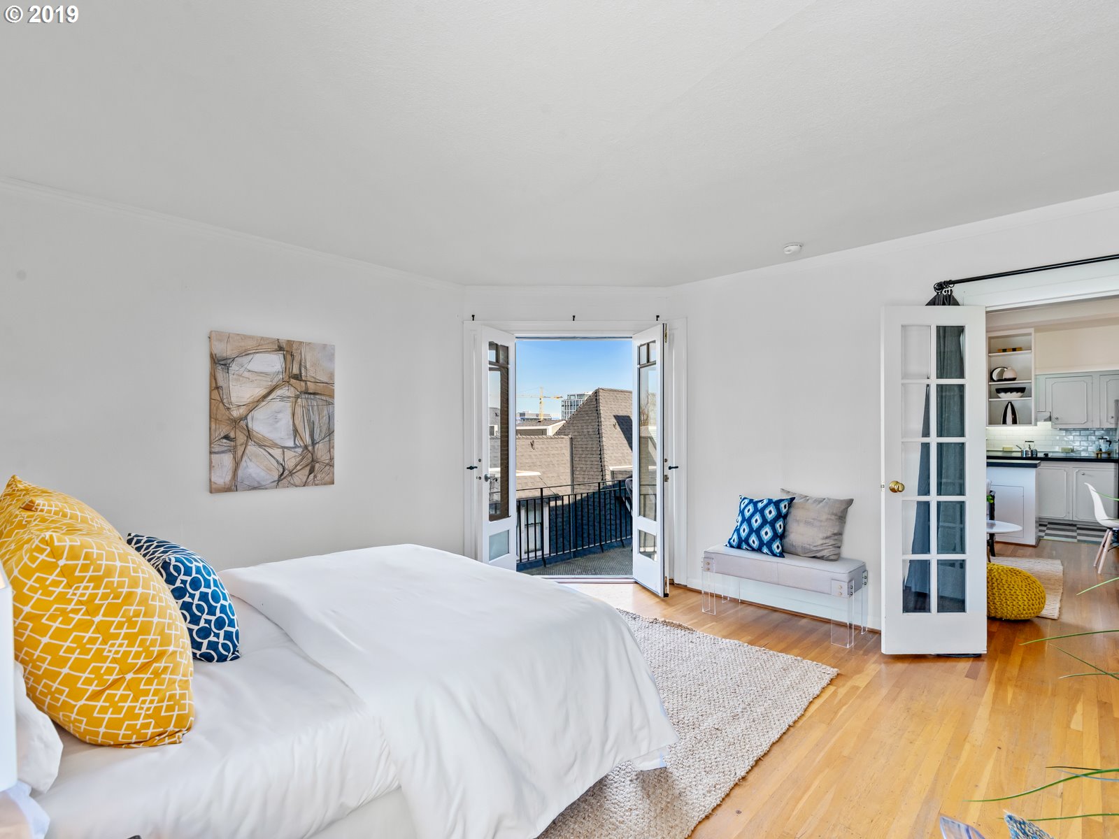 Photo #5: 19210645 Listing 