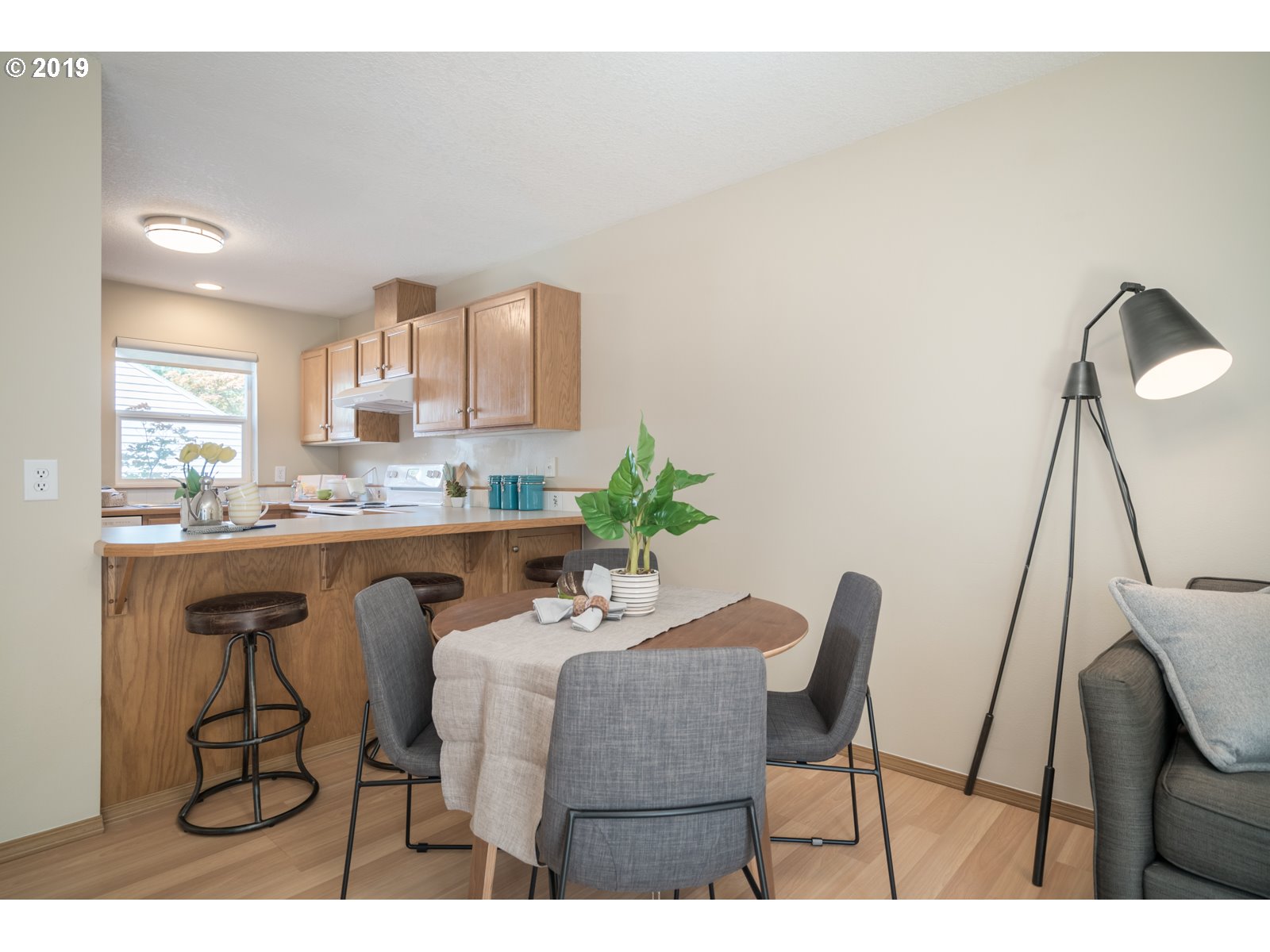 Photo #2: 19232688 Listing 
