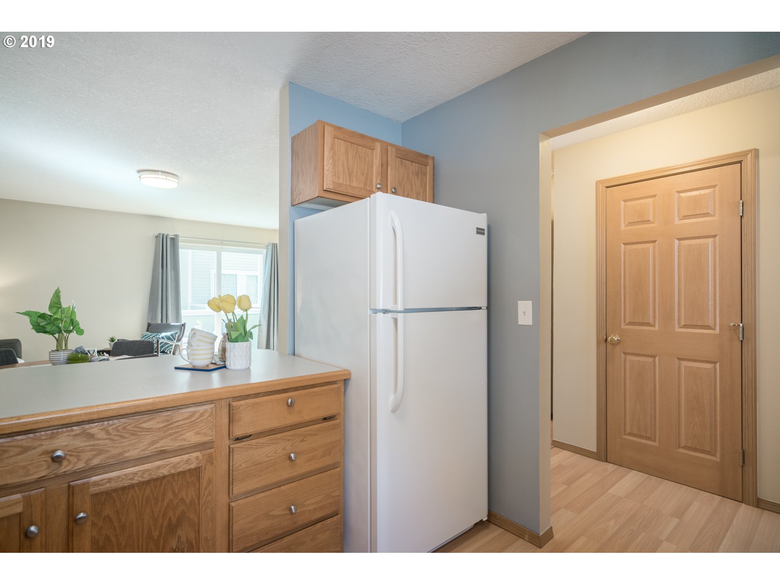Photo #6: 19232688 Listing 