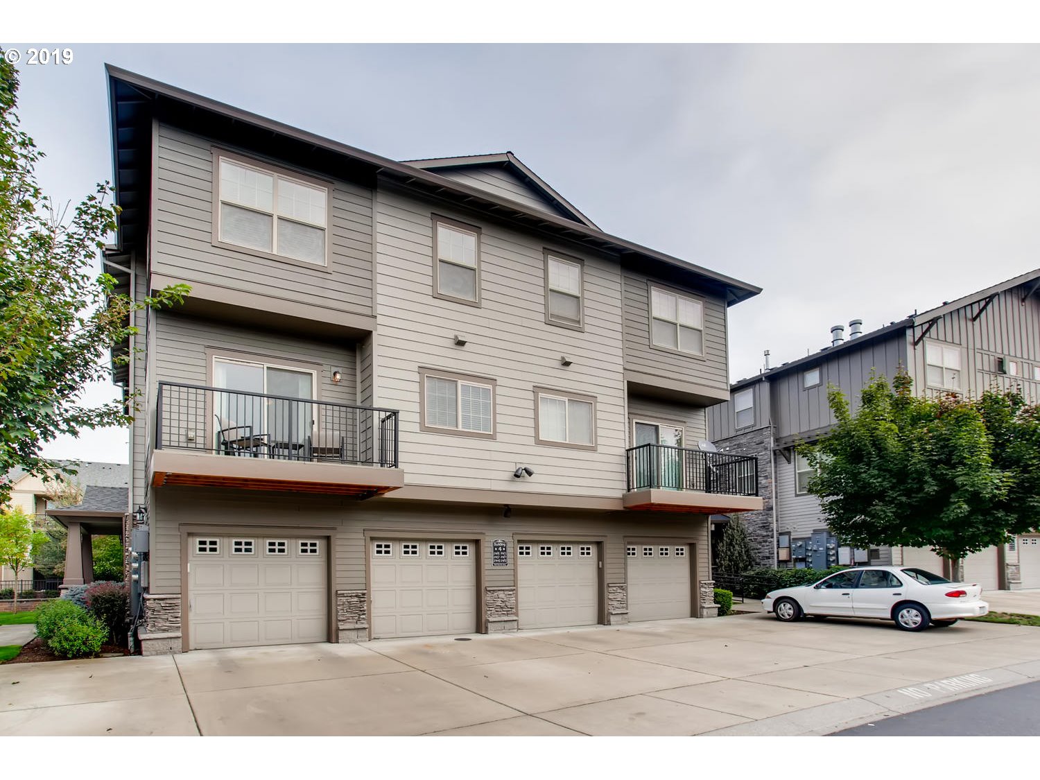 MLS: 19233786 Condo For Sale