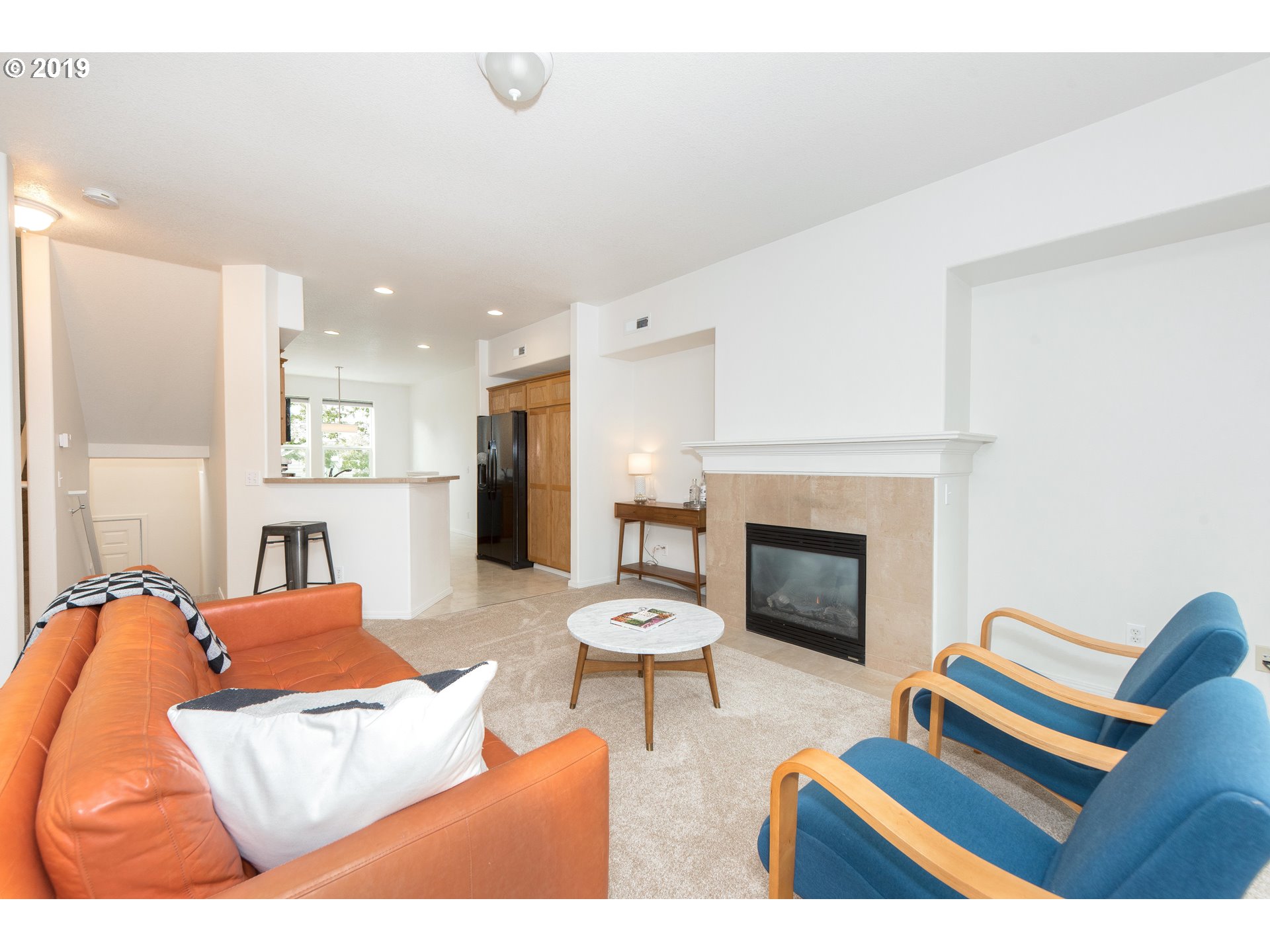 Photo #3: 19252142 Listing 