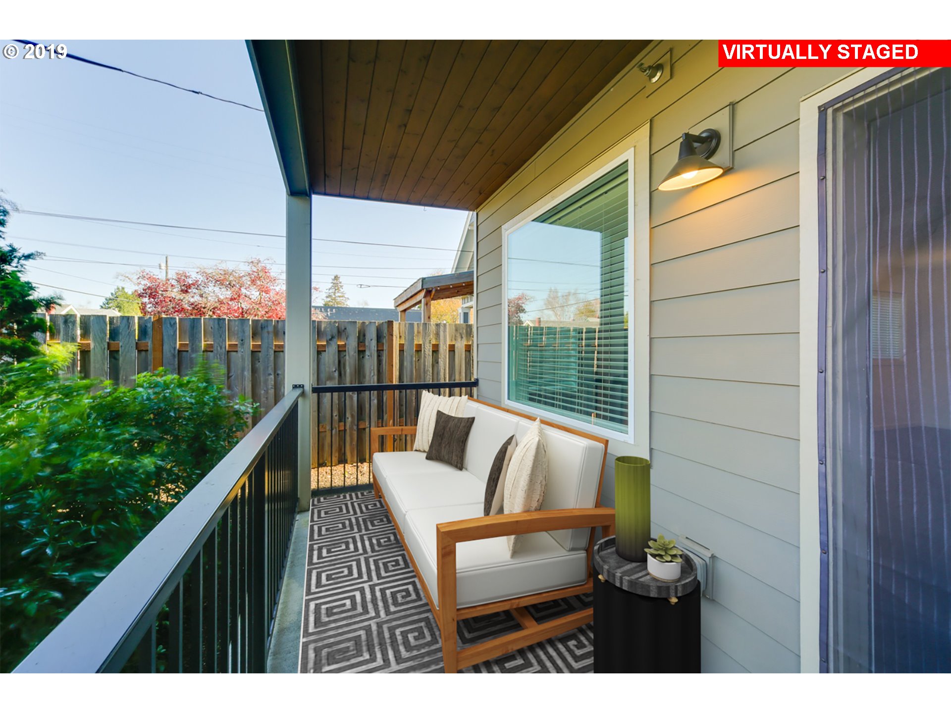 Photo #4: 19282260 Listing 