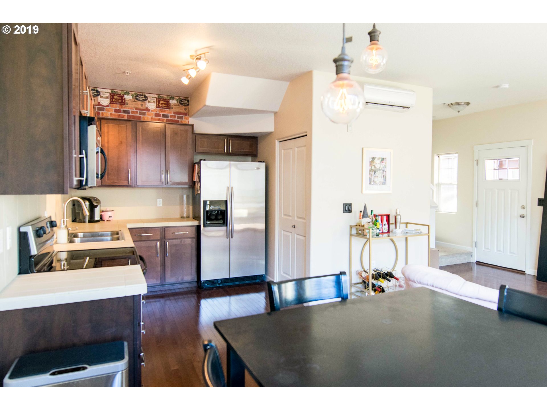 Photo #2: 19289686 Listing 