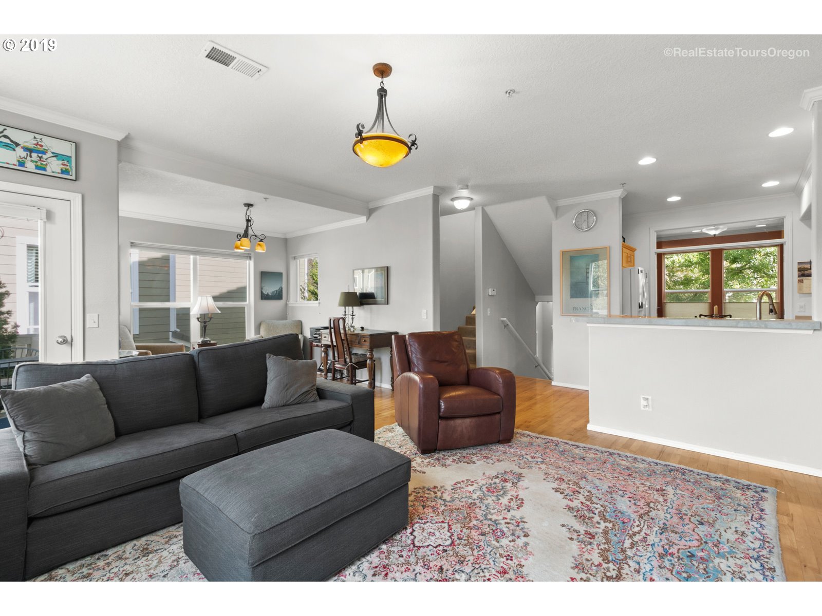 Photo #6: 19312670 Listing 