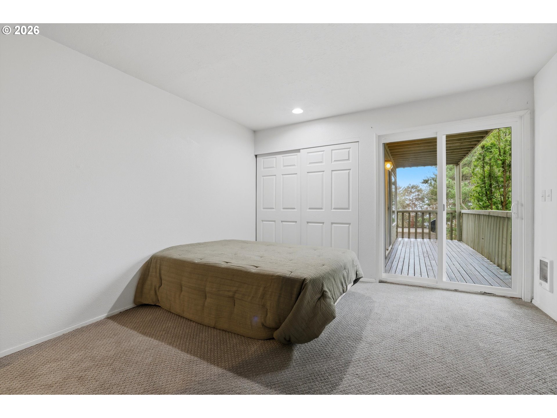 Photo #11: 193514346 Listing: Photo #11